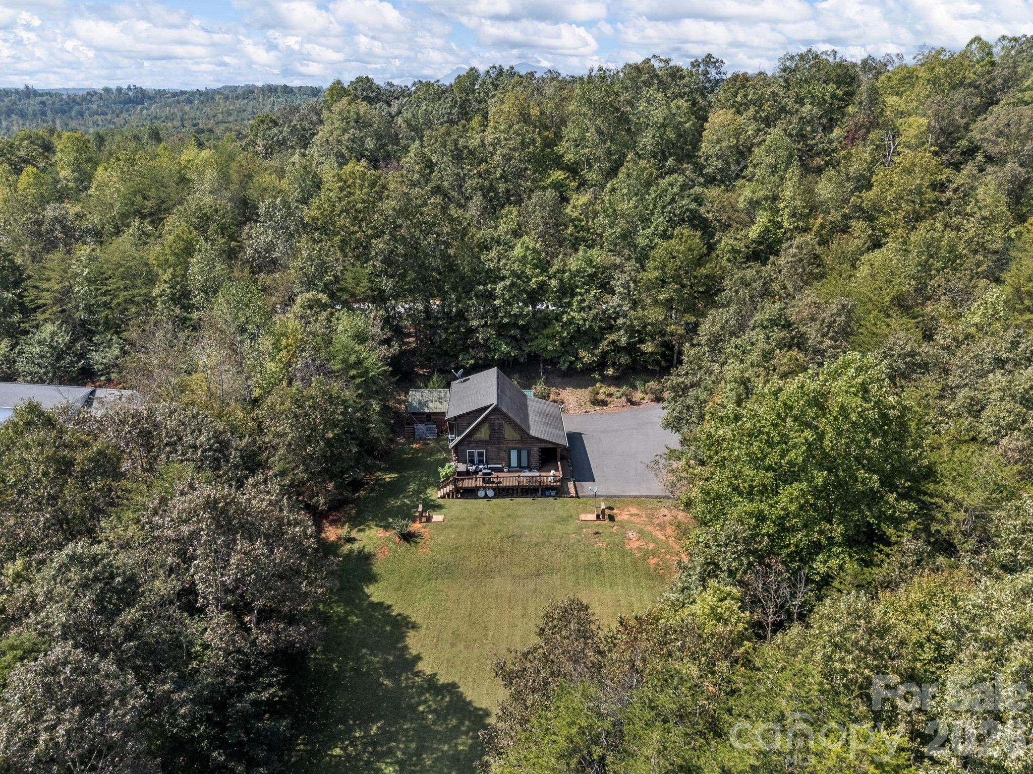190 Elliot Lane — Rutherfordton