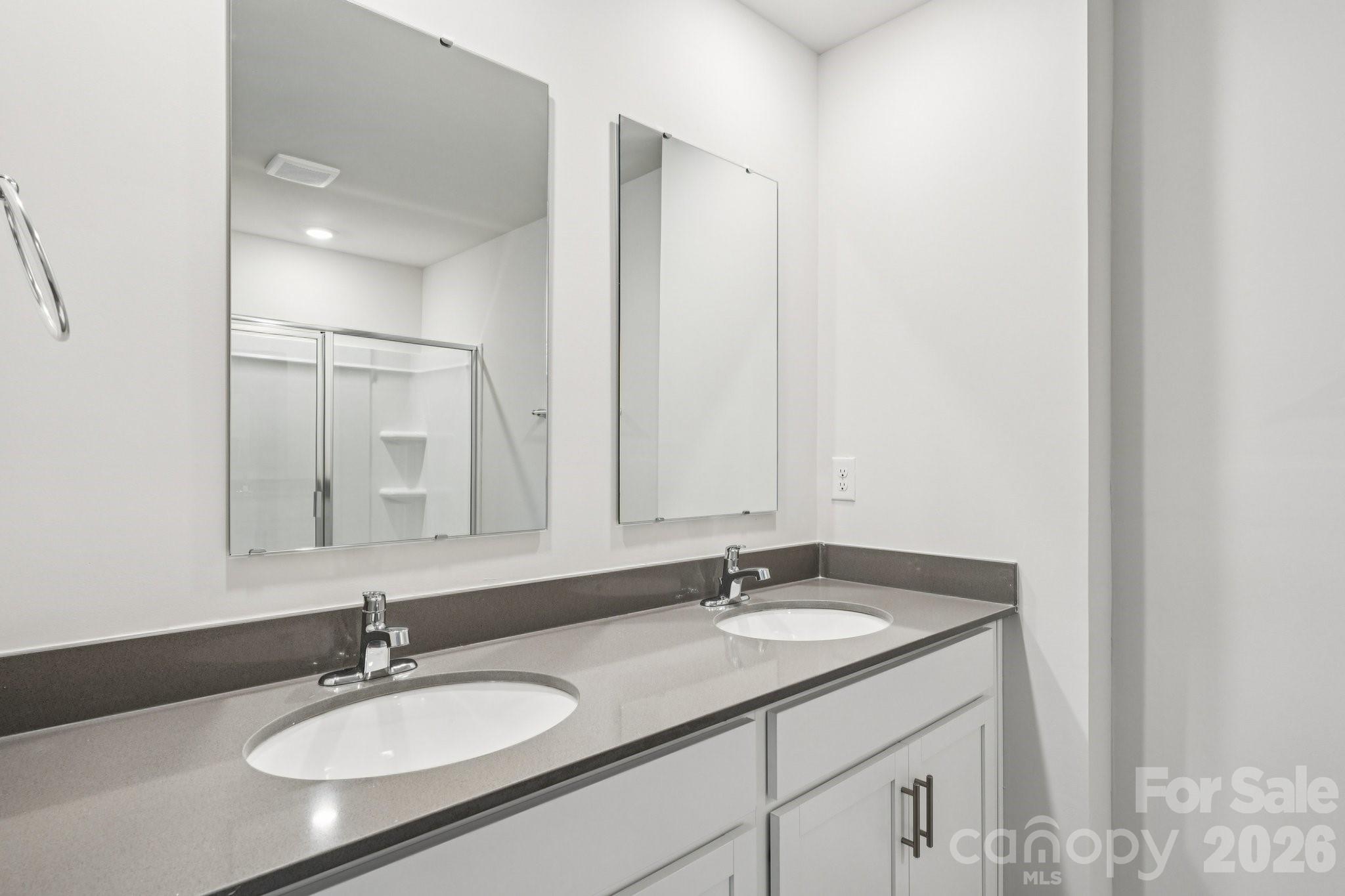 105 Cora View Trail — Waynesville