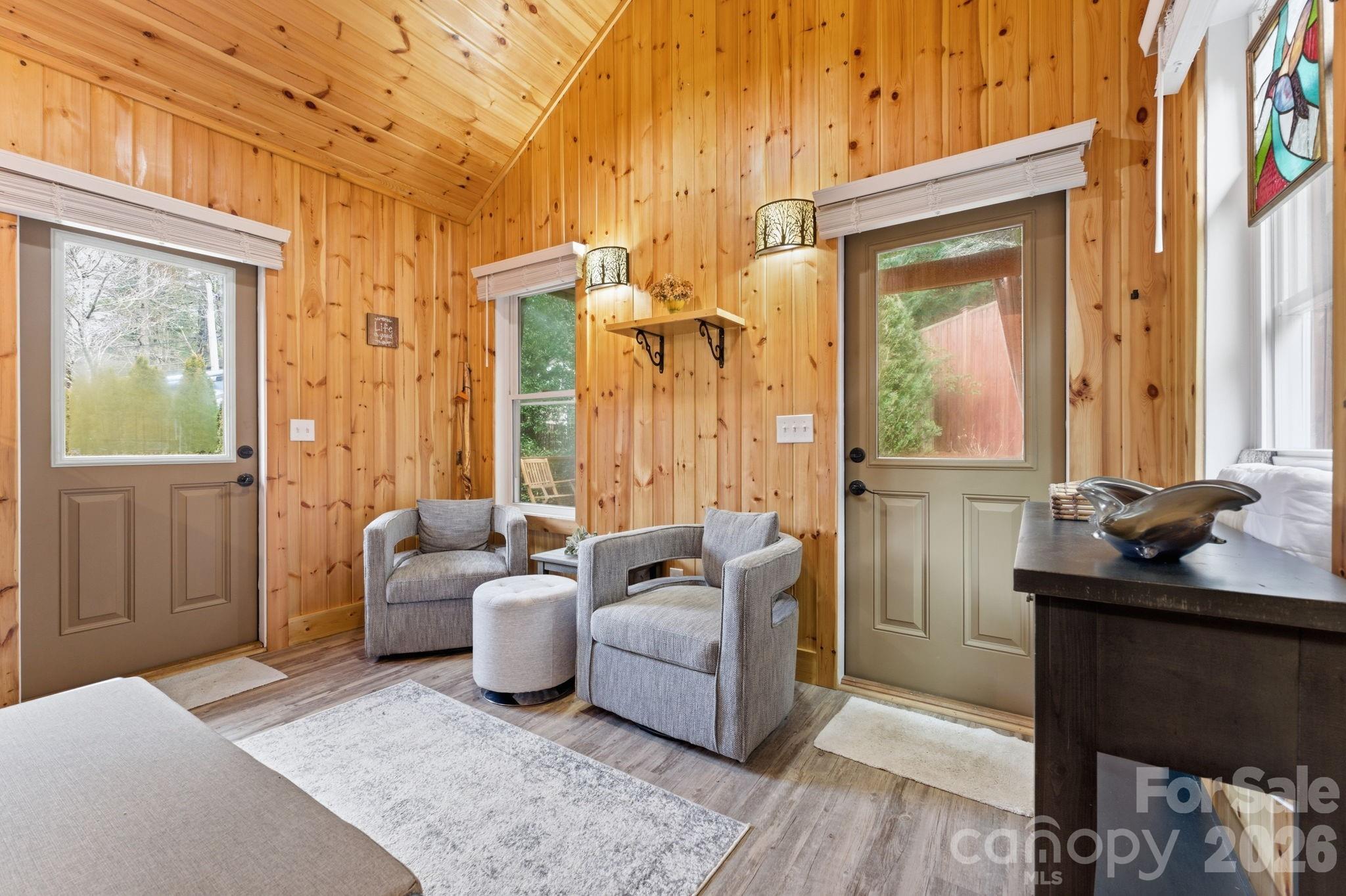 37 Coach Club Road — Highlands