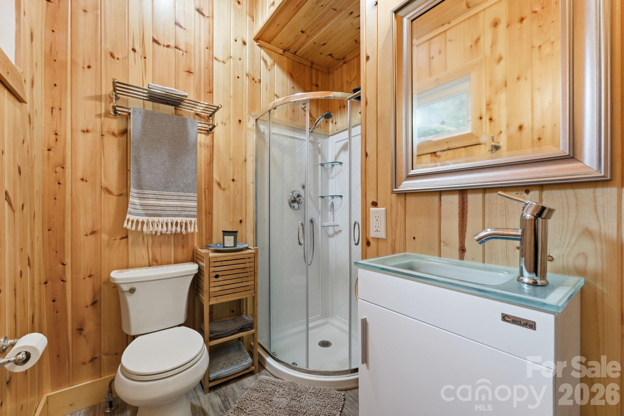 37 Coach Club Road — Highlands