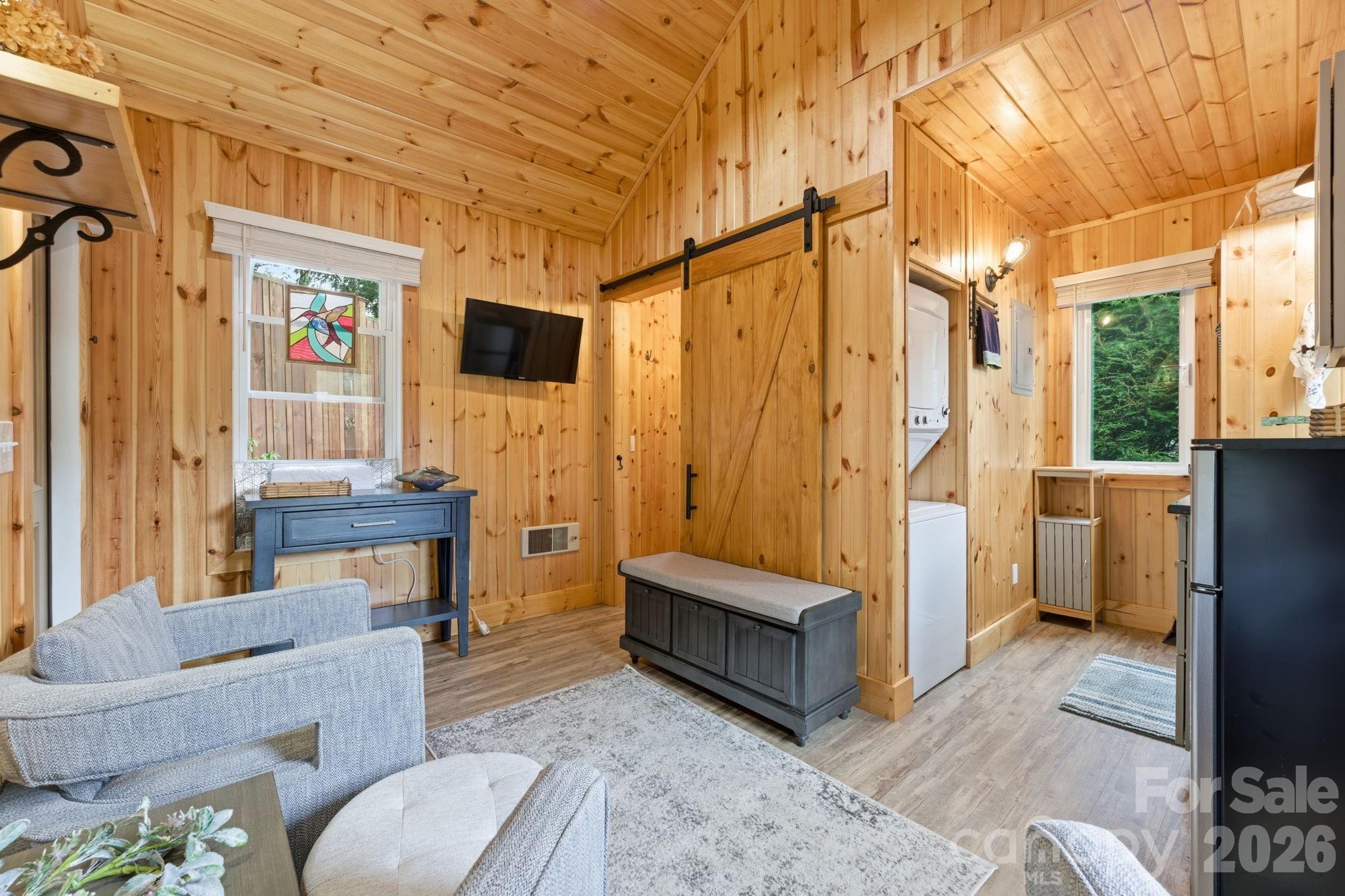 37 Coach Club Road — Highlands