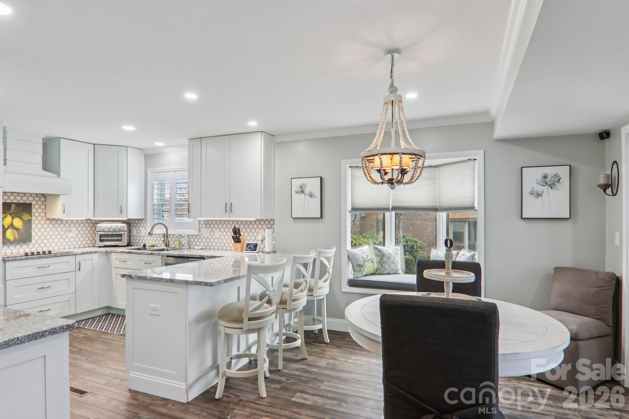 1601 Fleetwood Plaza — Hendersonville