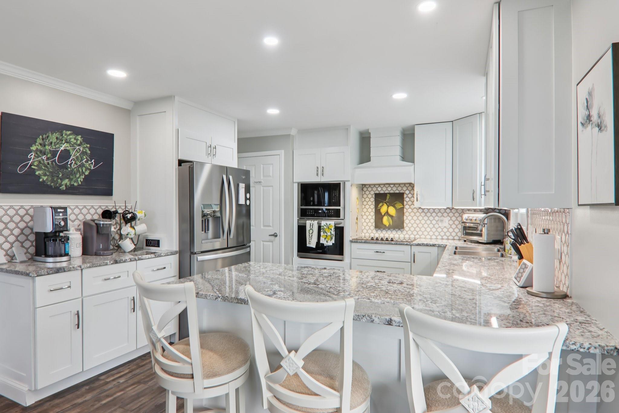 1601 Fleetwood Plaza — Hendersonville