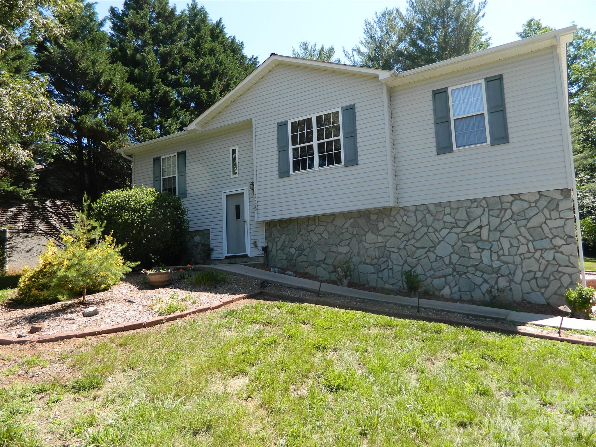 5320 Eider Lane — Granite Falls