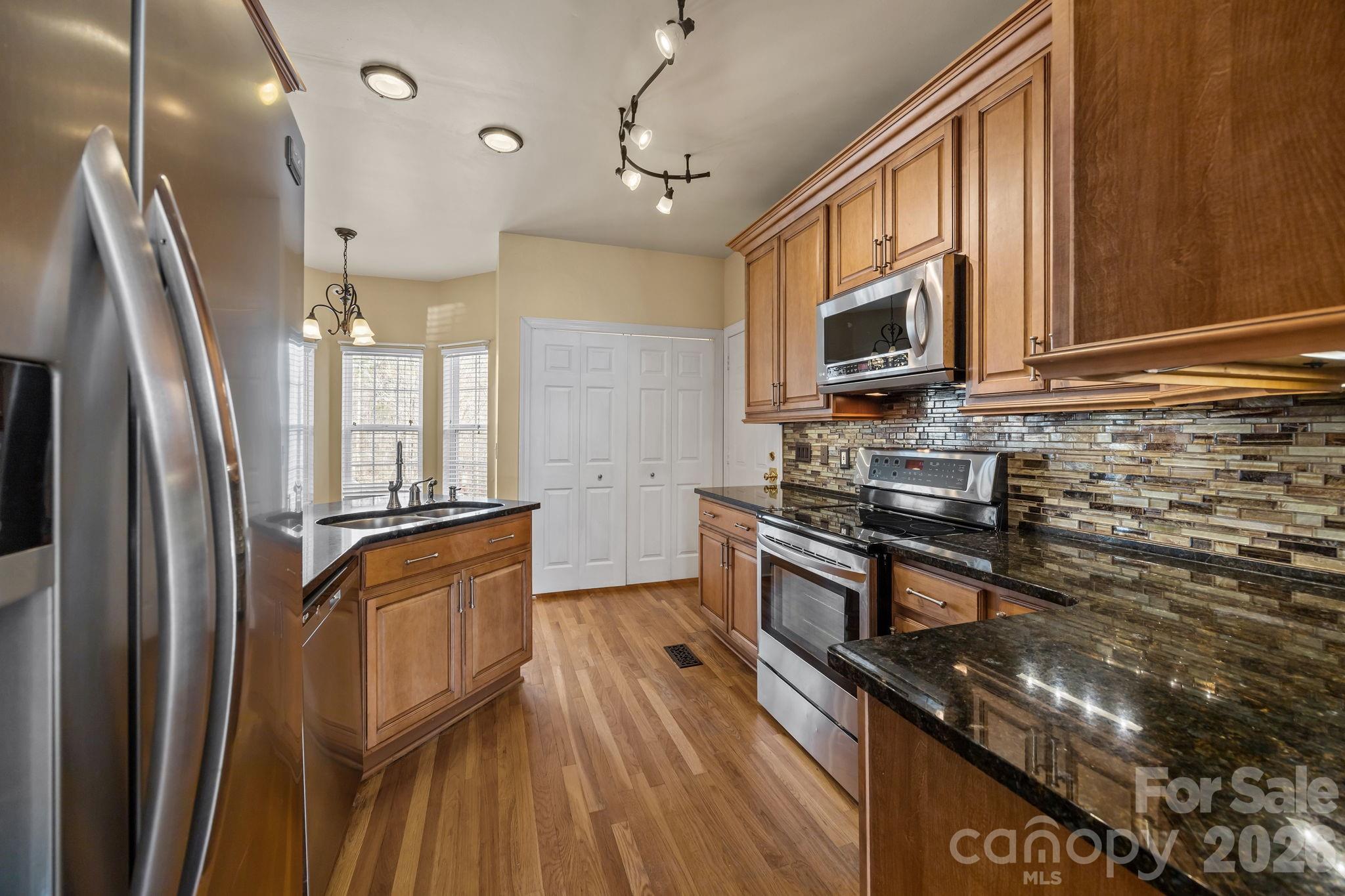 151 Saint Martins Lane — Statesville