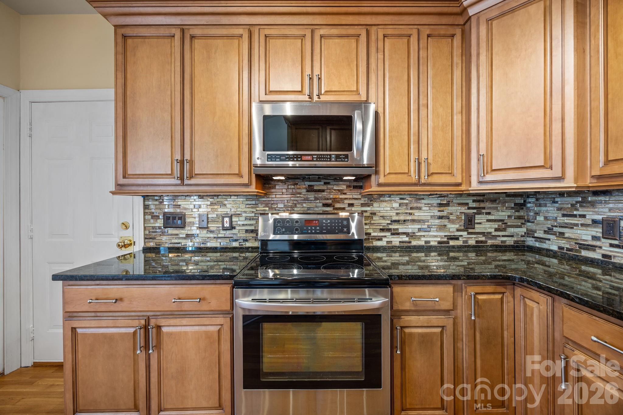 151 Saint Martins Lane — Statesville