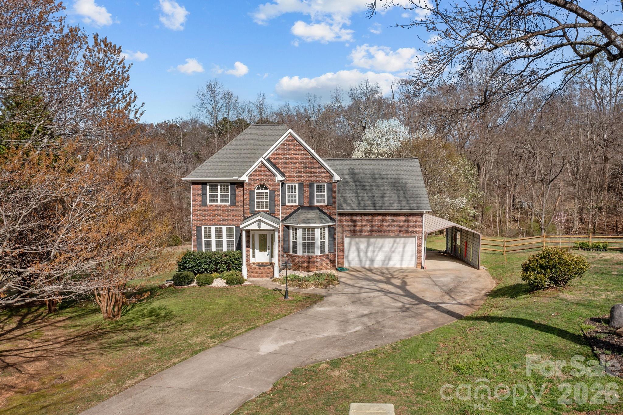 151 Saint Martins Lane — Statesville