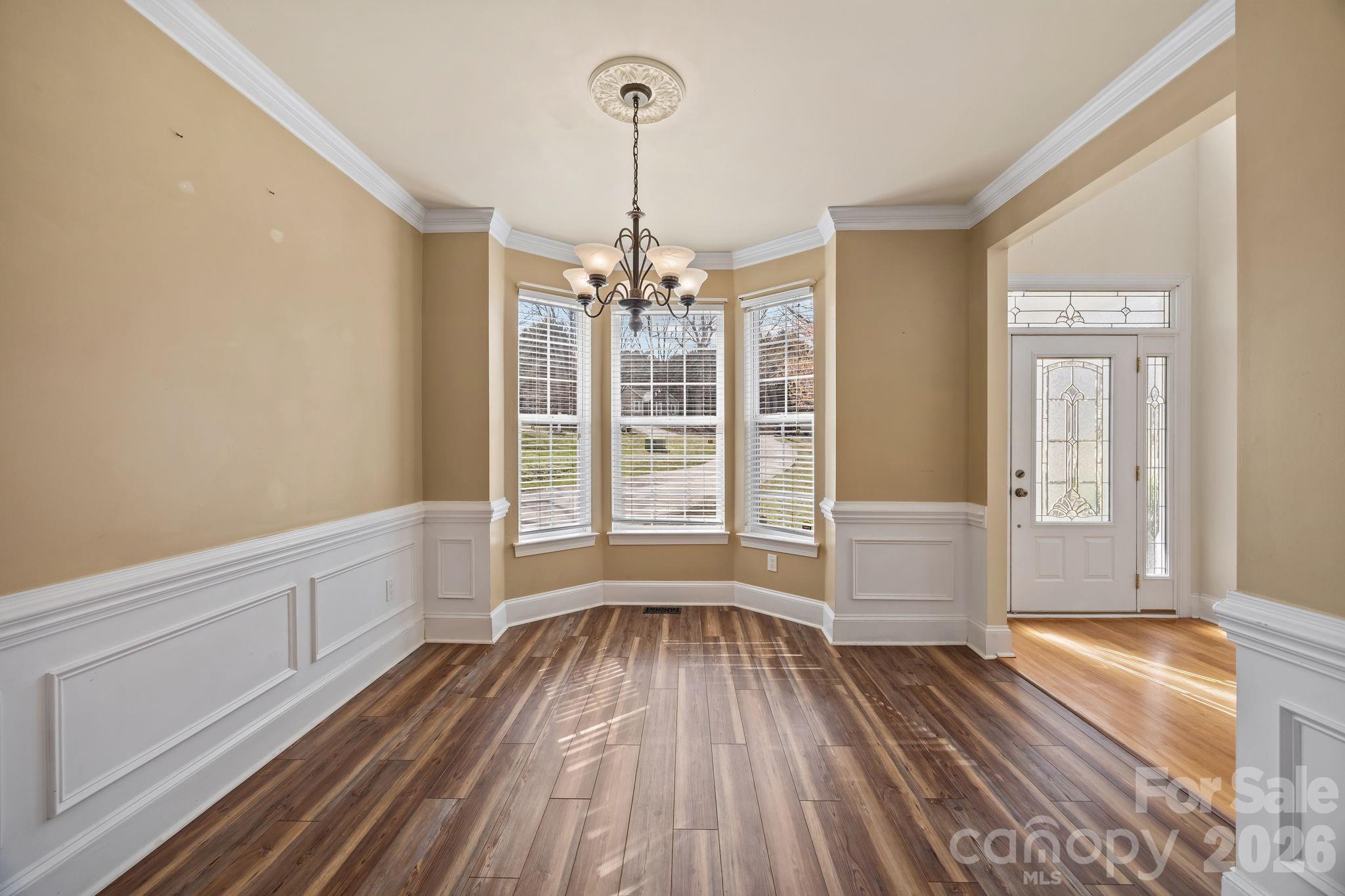 151 Saint Martins Lane — Statesville