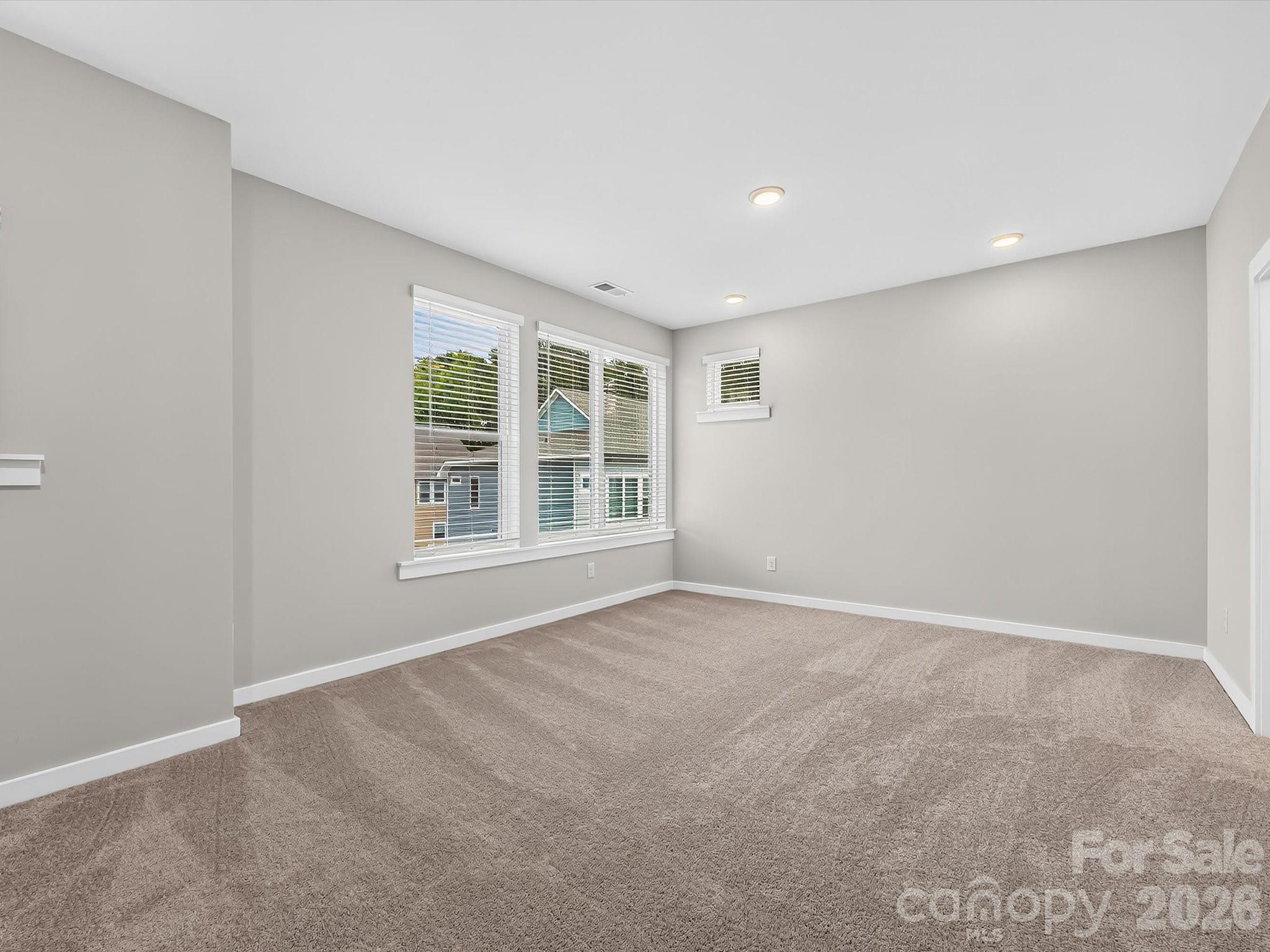 1128 Bismuth Lane — Charlotte