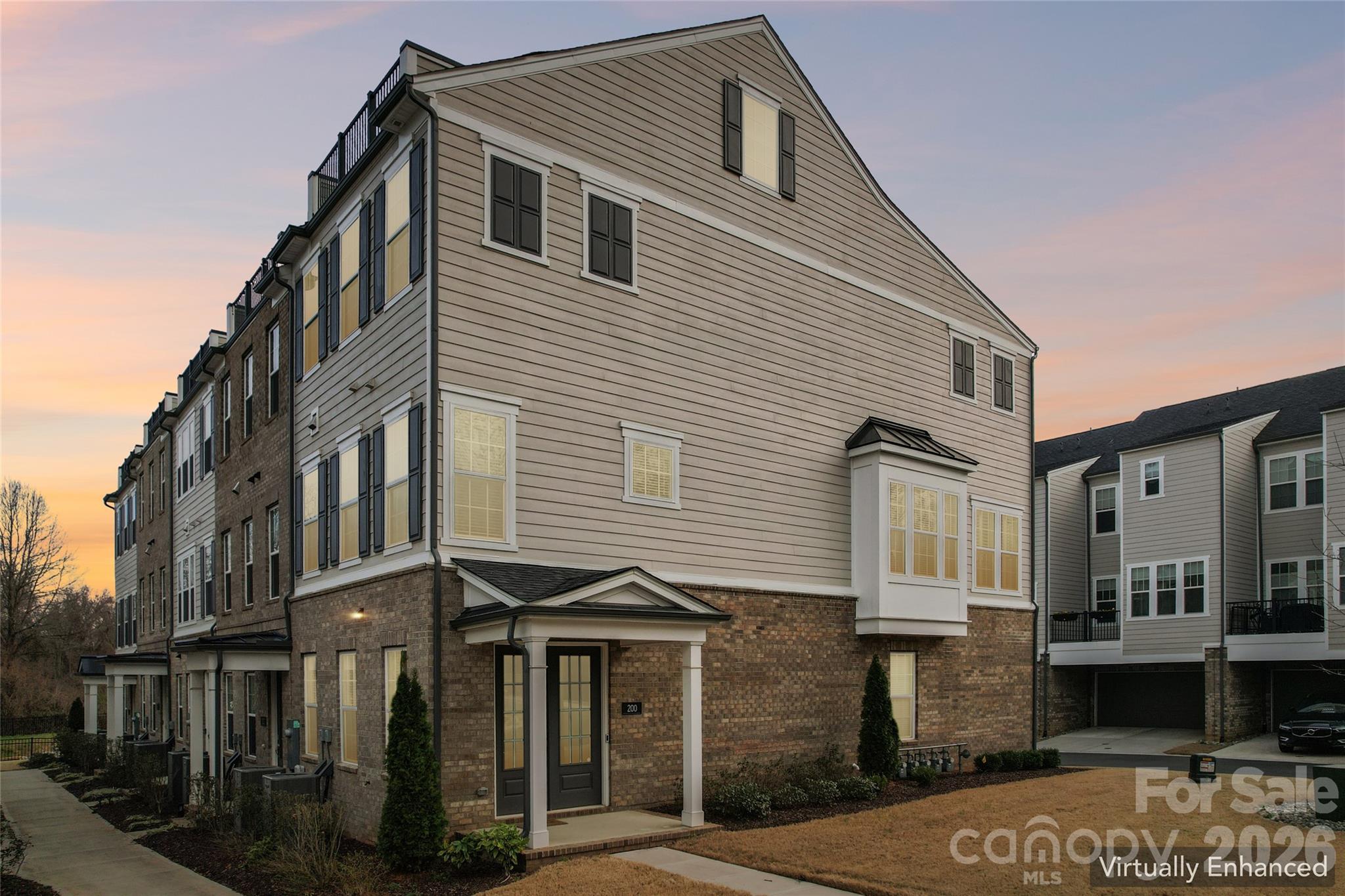 200 Emerson Avenue — Charlotte