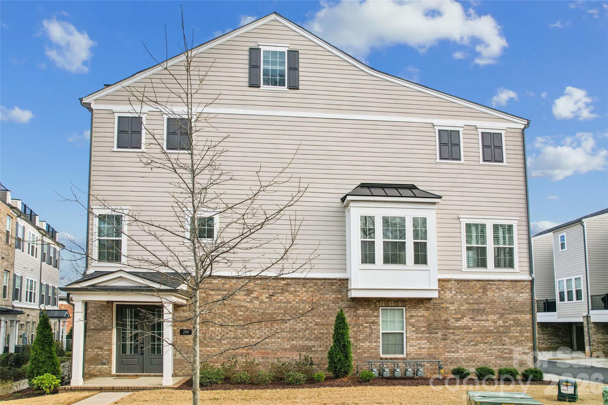 200 Emerson Avenue — Charlotte