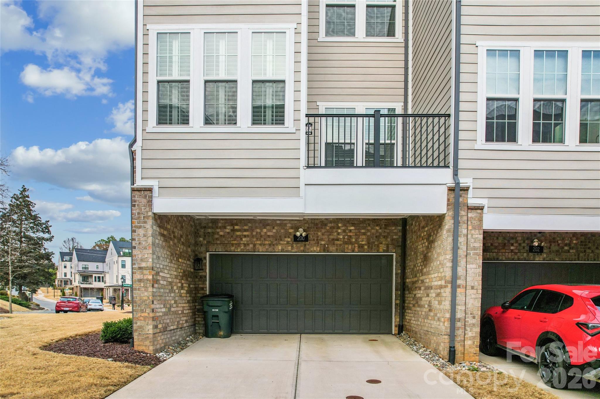 200 Emerson Avenue — Charlotte