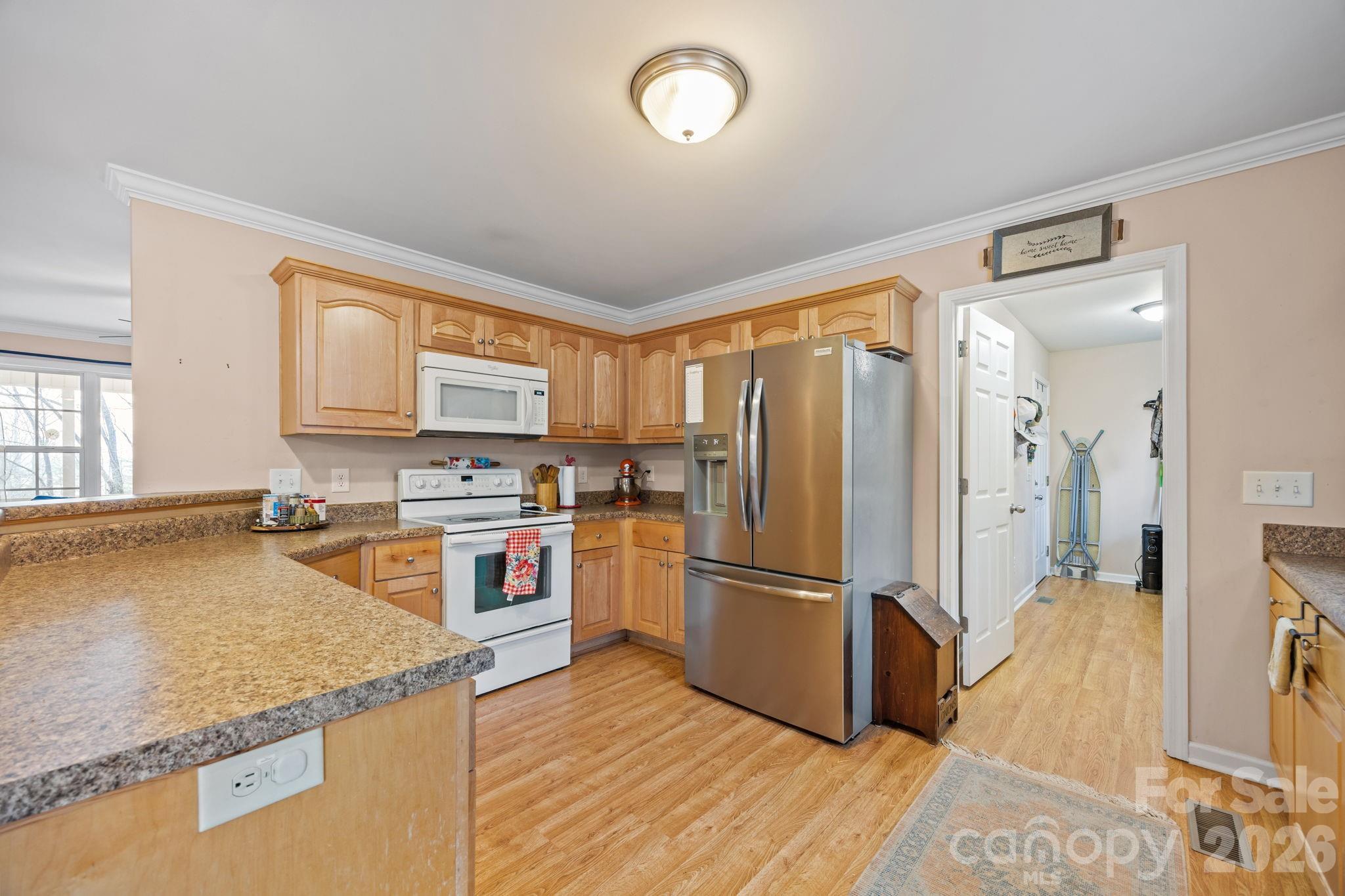 400 Honey Locust Trail — Whittier