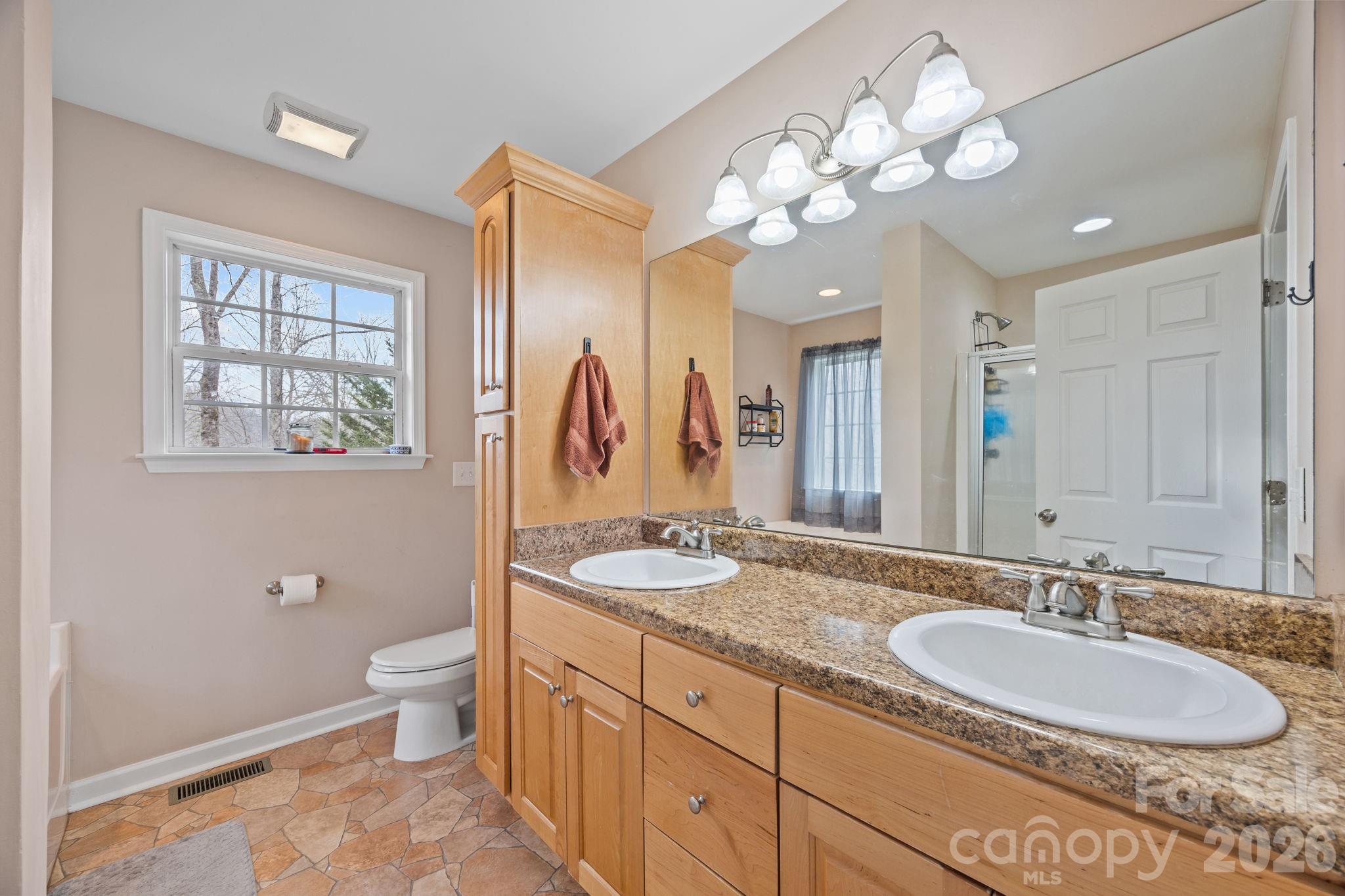400 Honey Locust Trail — Whittier