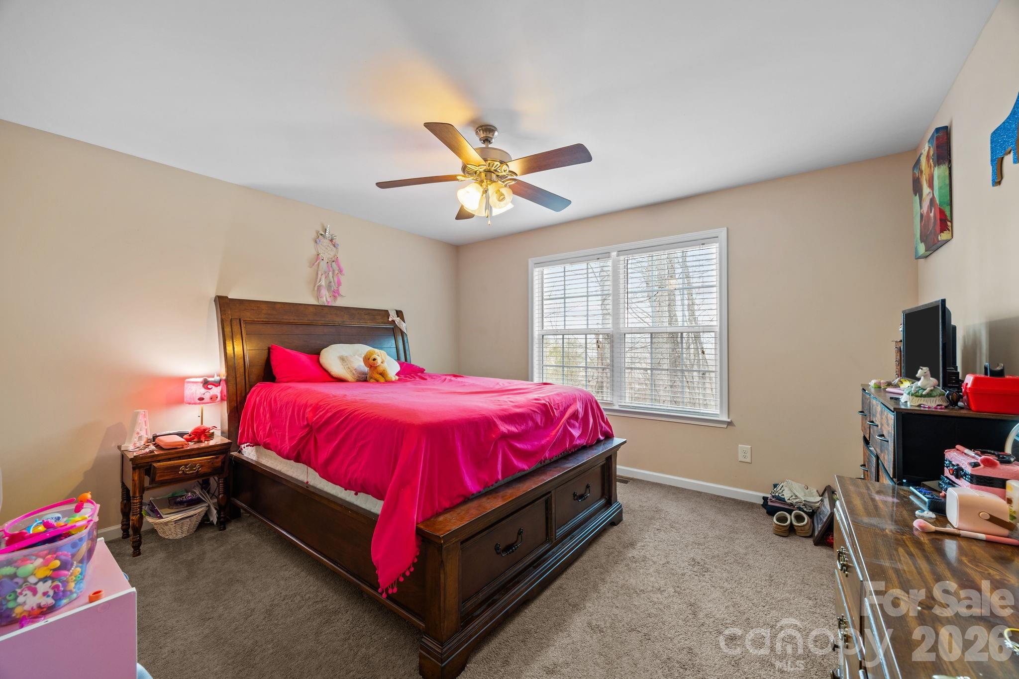 400 Honey Locust Trail — Whittier