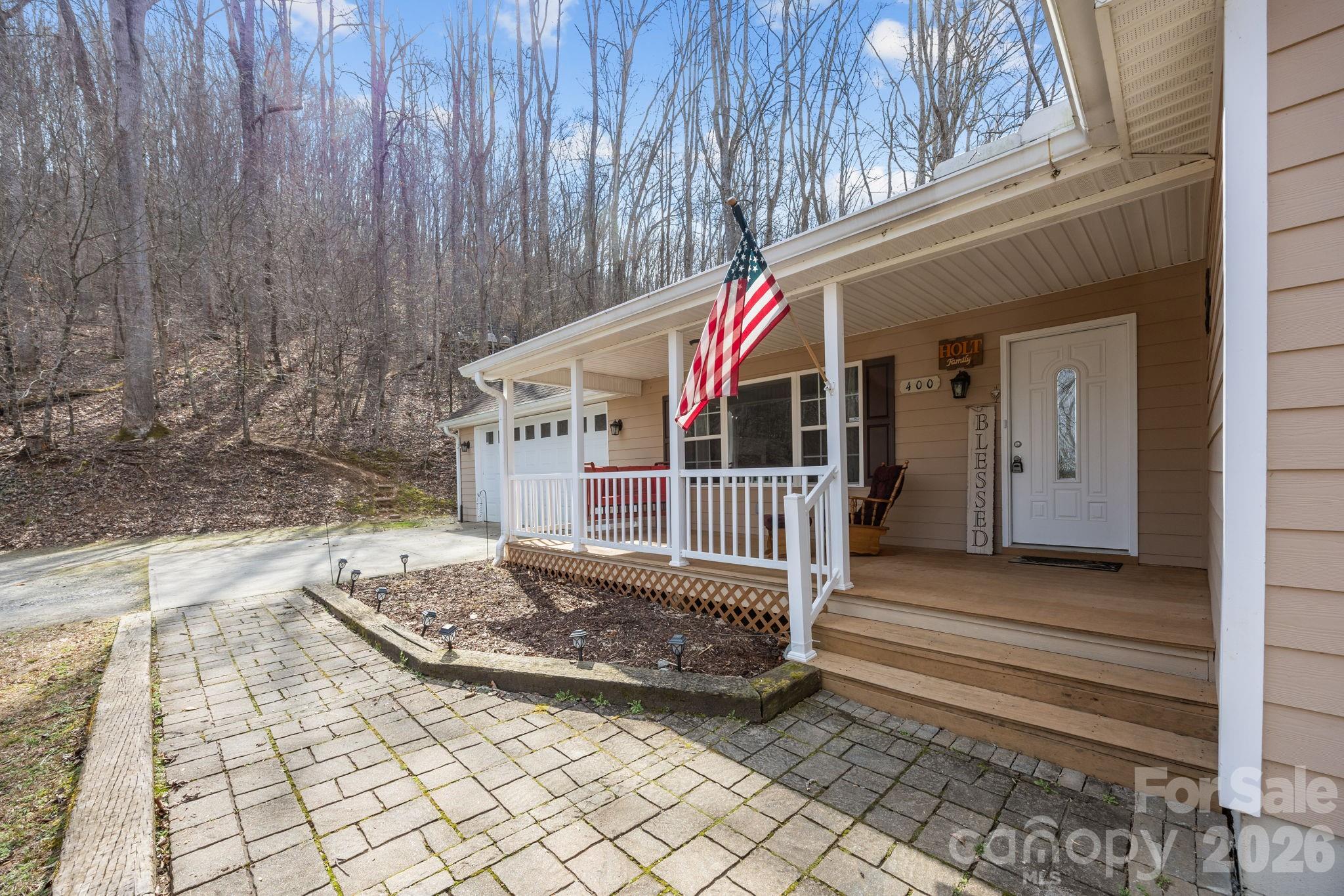 400 Honey Locust Trail — Whittier
