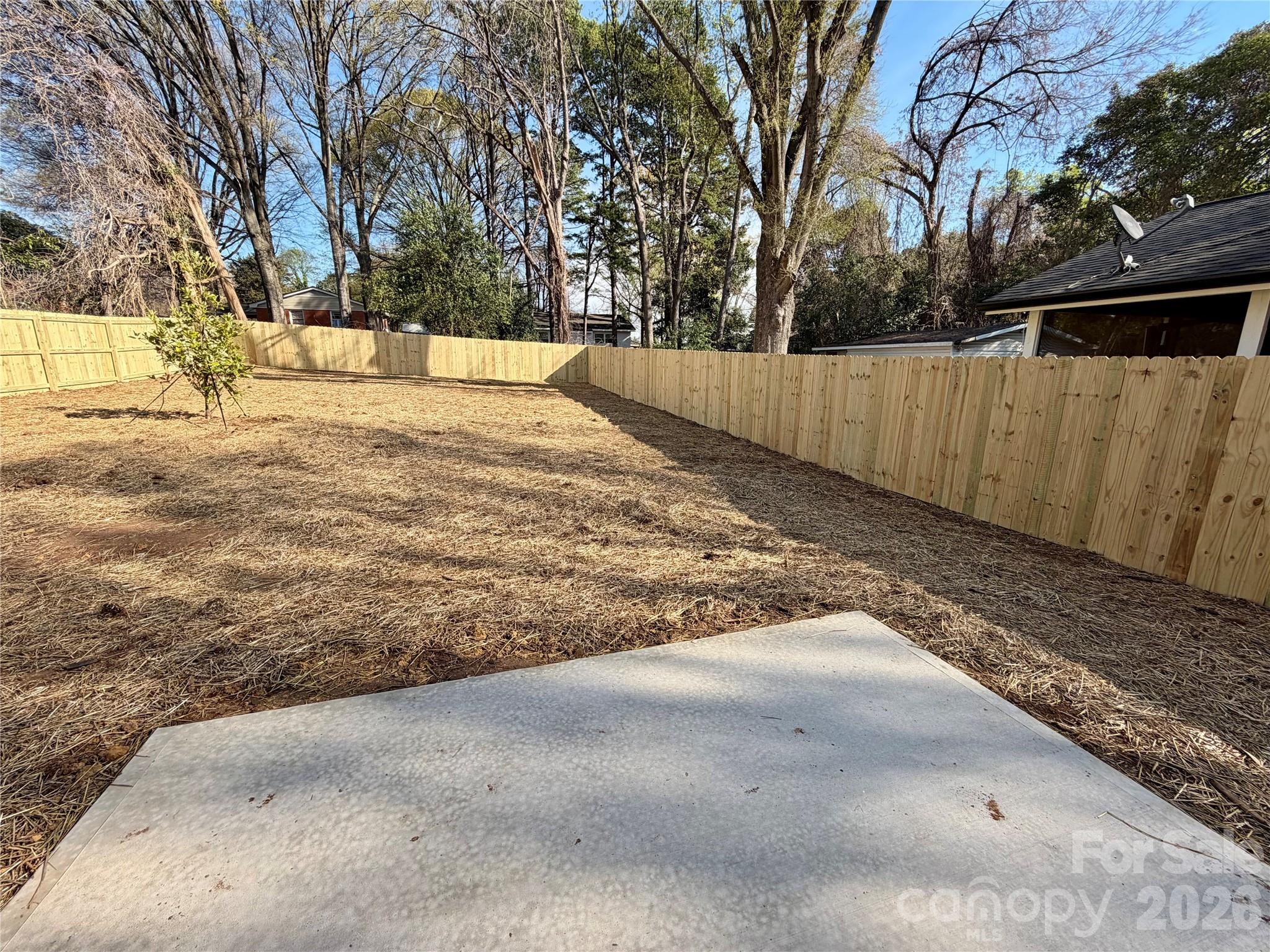 2128 Holly Street — Charlotte