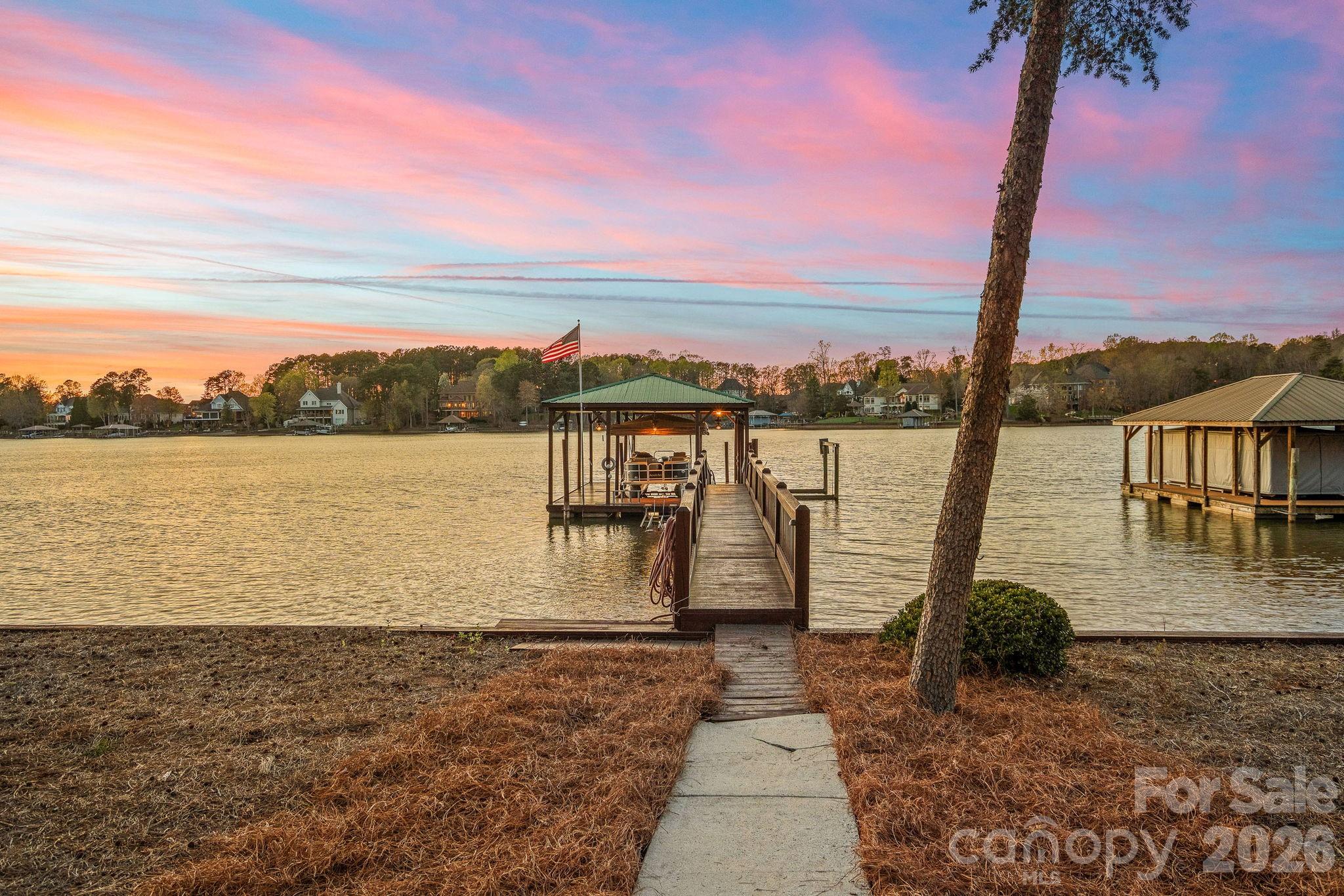 124 Hunter Spring Lane — Mooresville