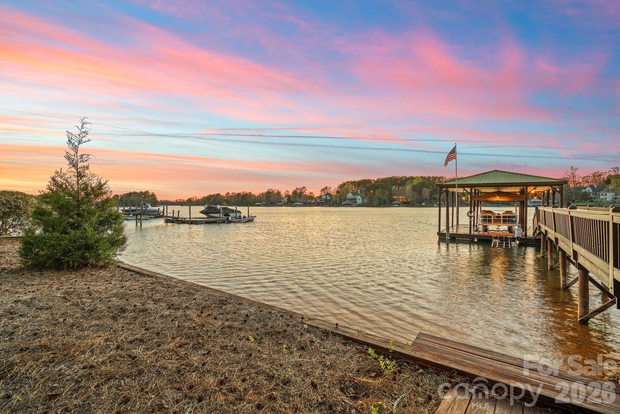 124 Hunter Spring Lane — Mooresville