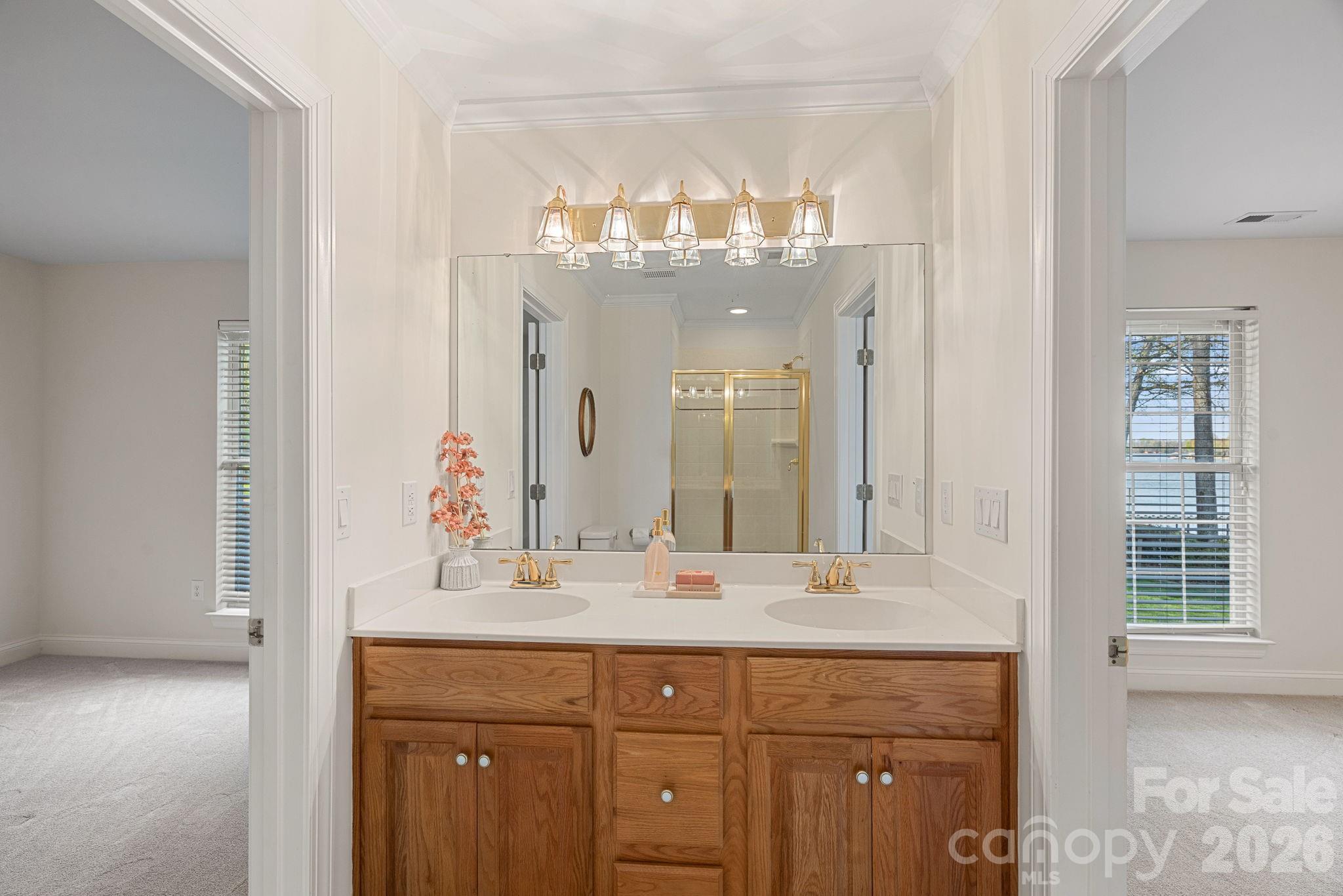 124 Hunter Spring Lane — Mooresville