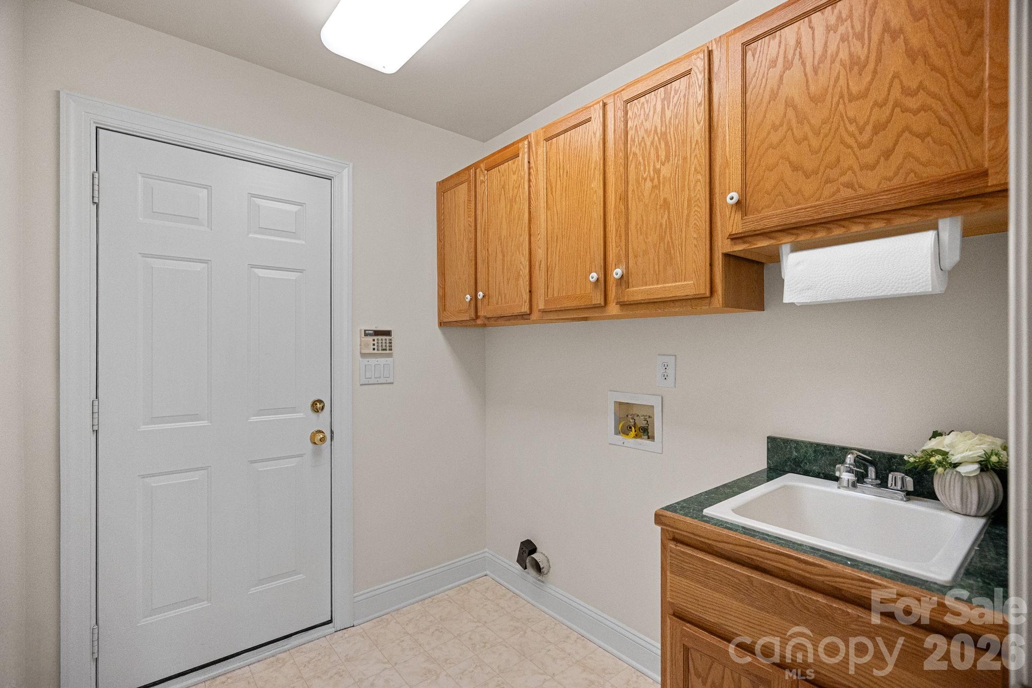 124 Hunter Spring Lane — Mooresville