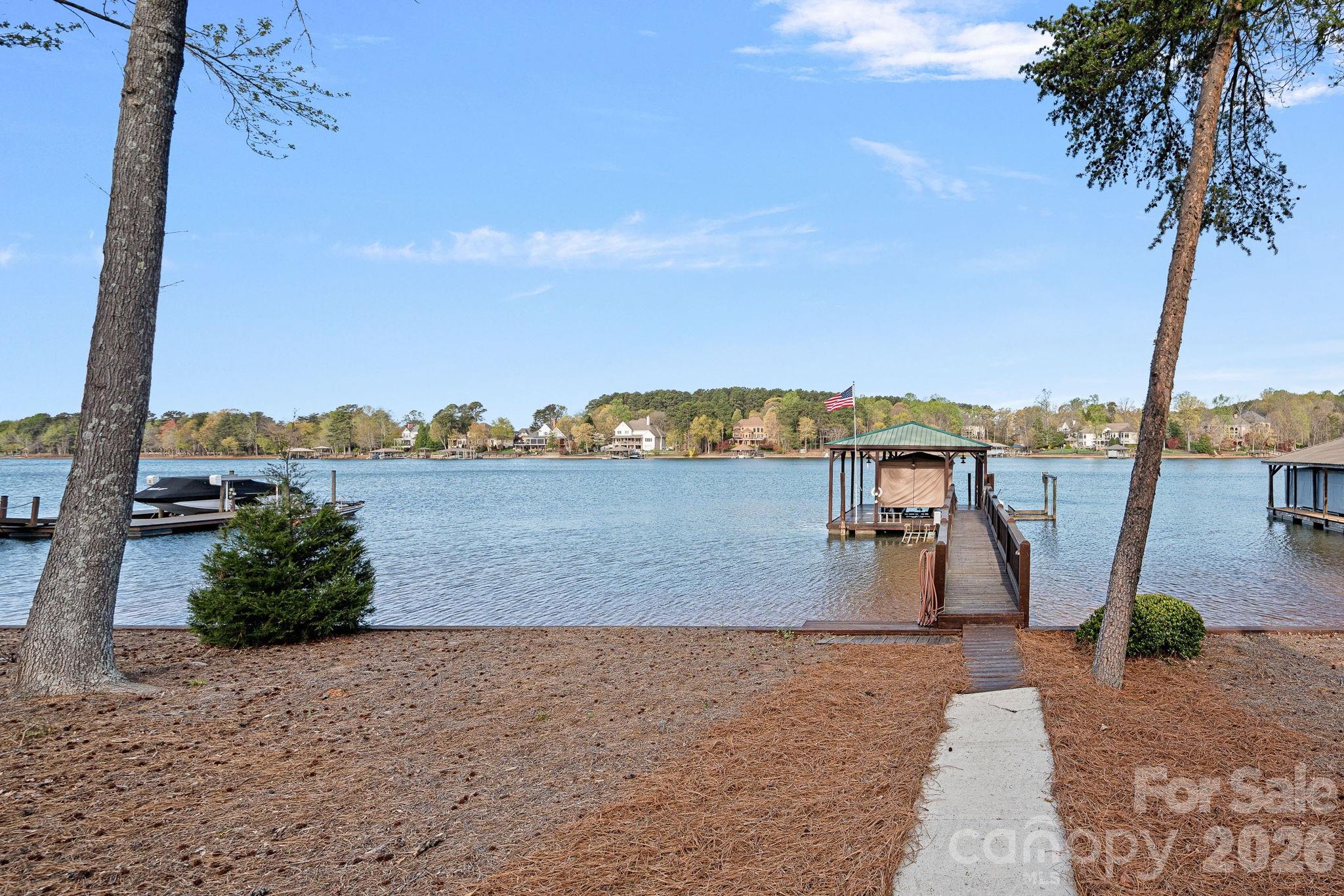124 Hunter Spring Lane — Mooresville