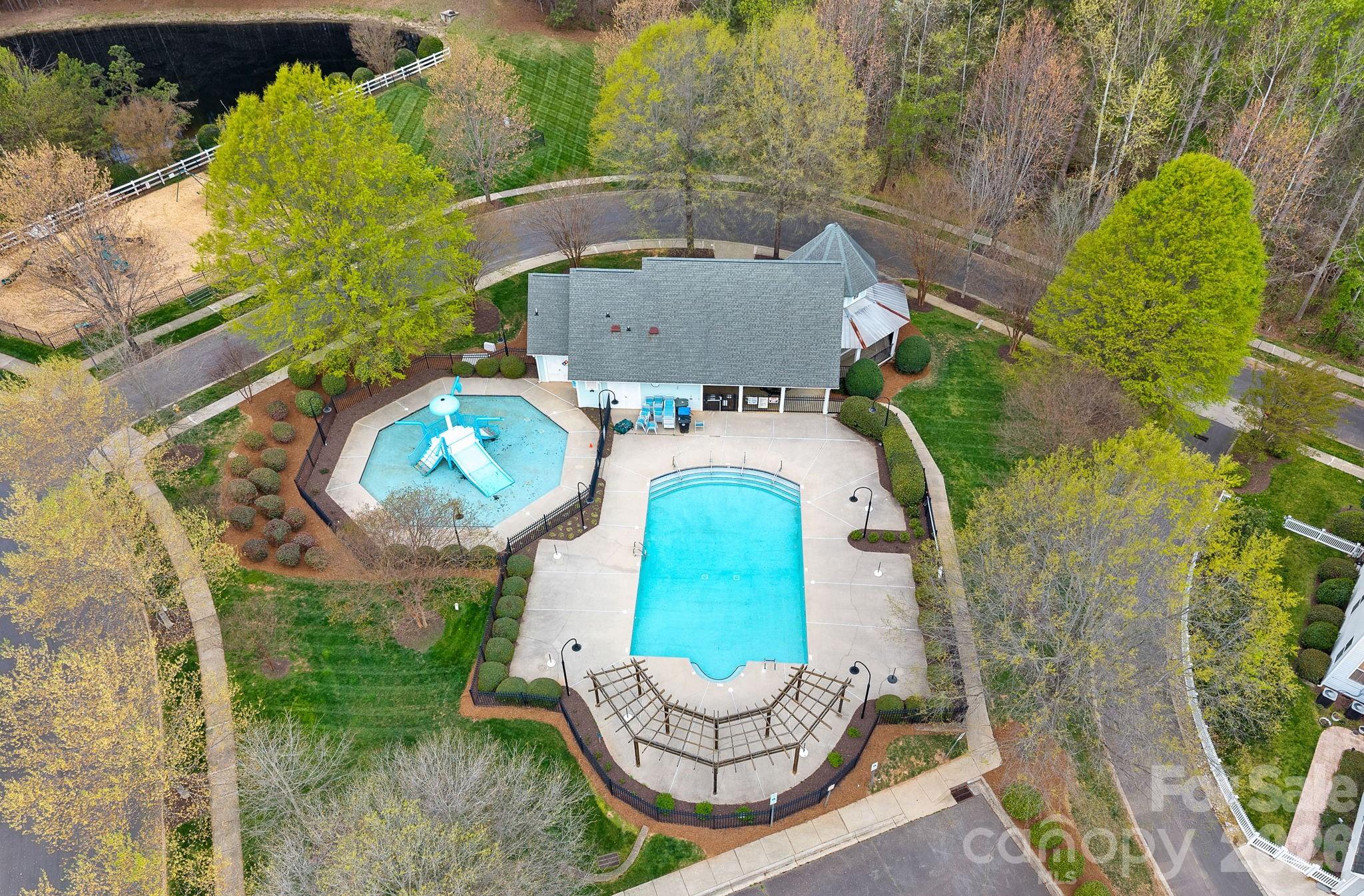 176 Water Oak Drive — Mooresville