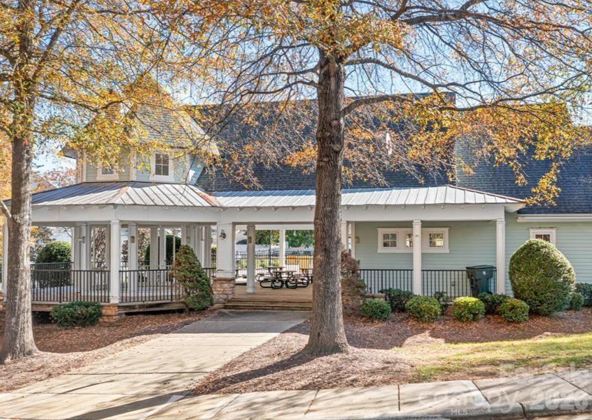 176 Water Oak Drive — Mooresville