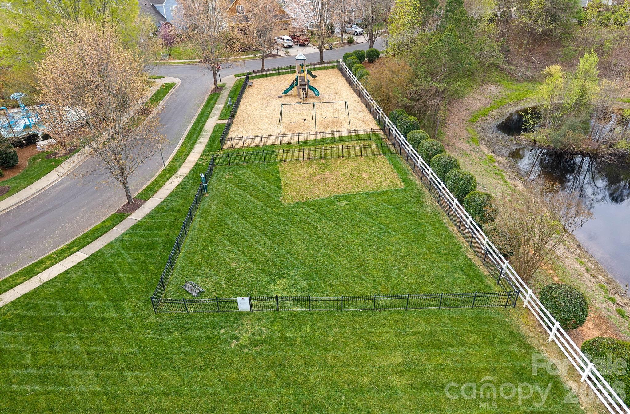 176 Water Oak Drive — Mooresville