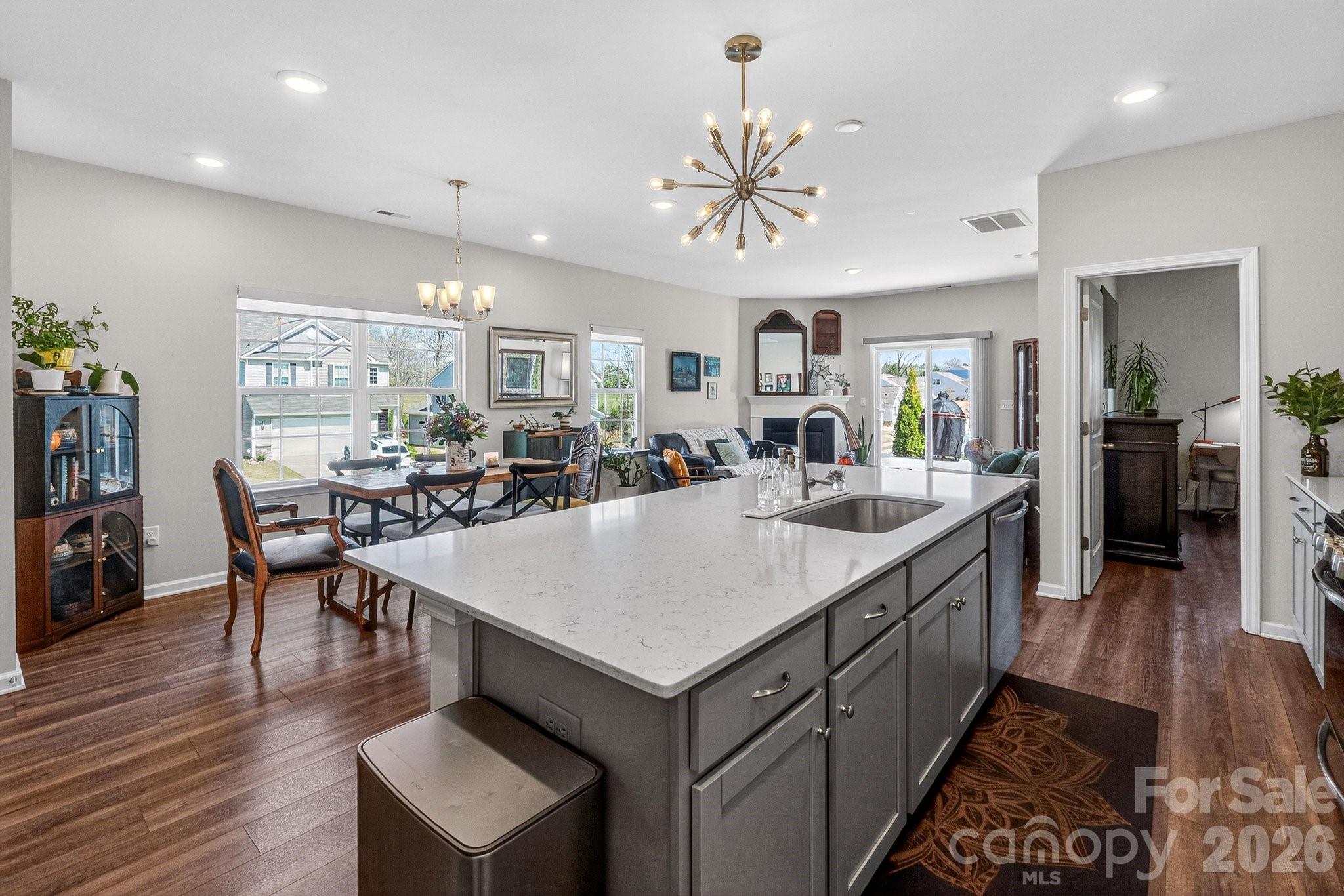 240 Eden Avenue — Mooresville