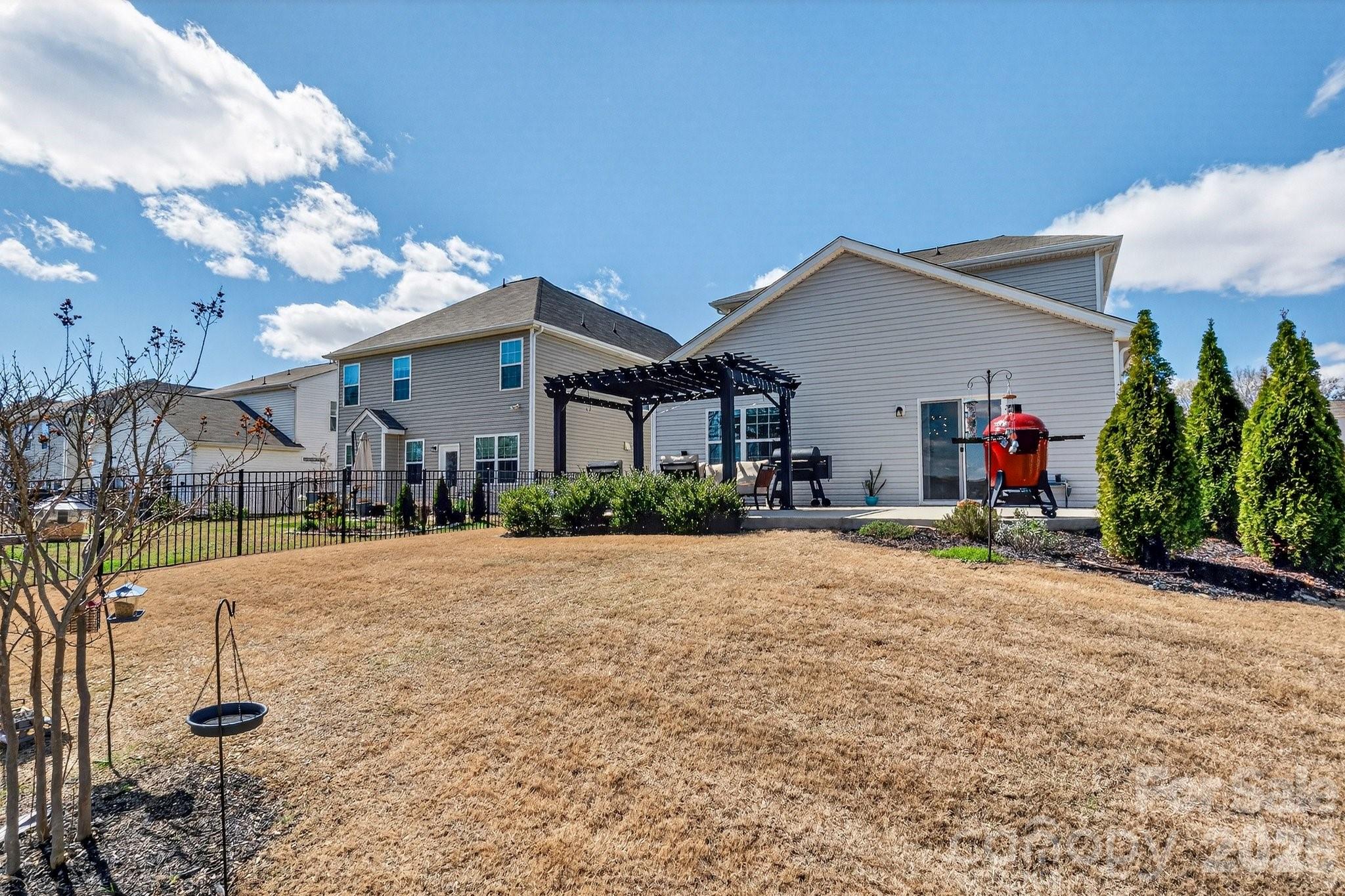 240 Eden Avenue — Mooresville