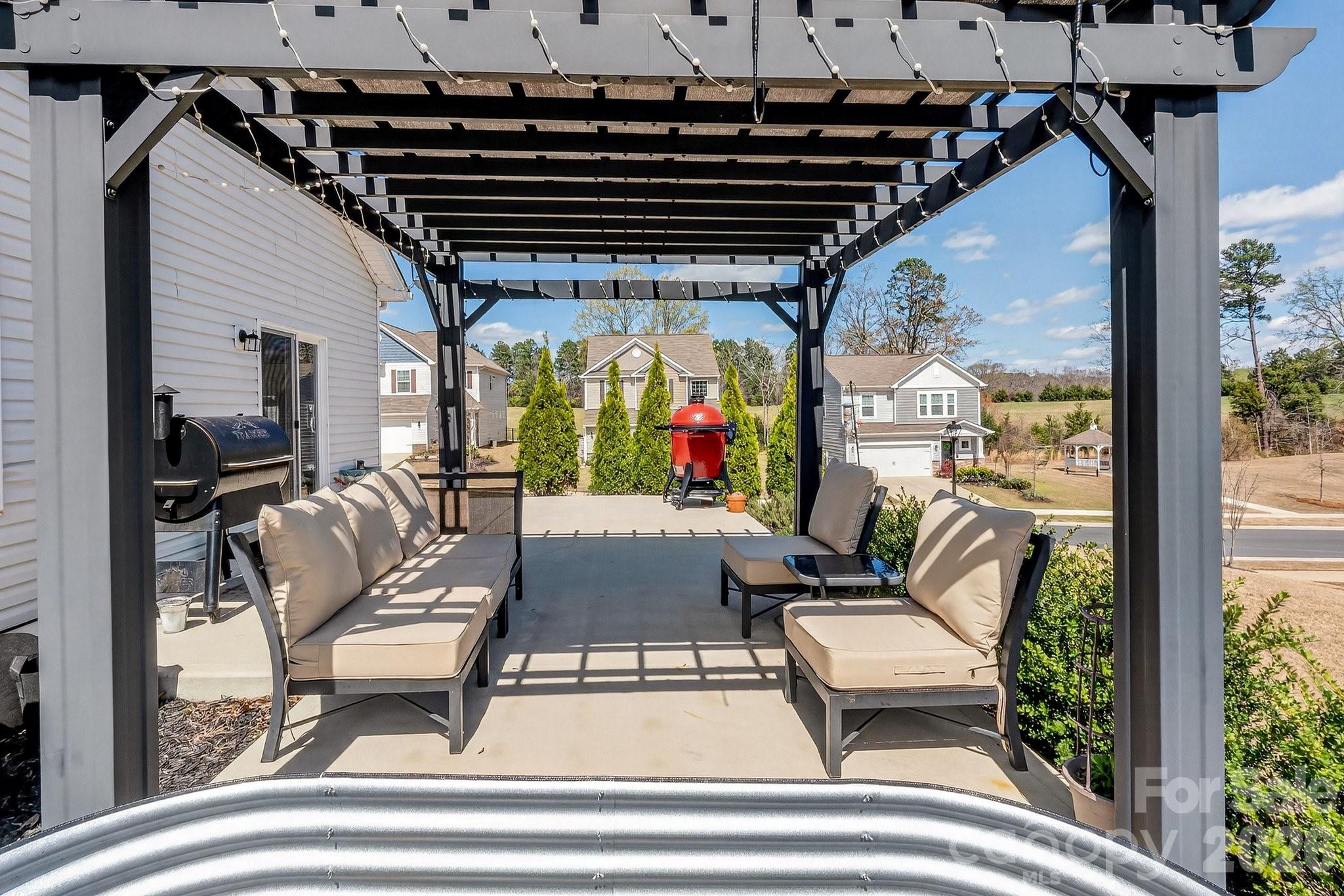 240 Eden Avenue — Mooresville