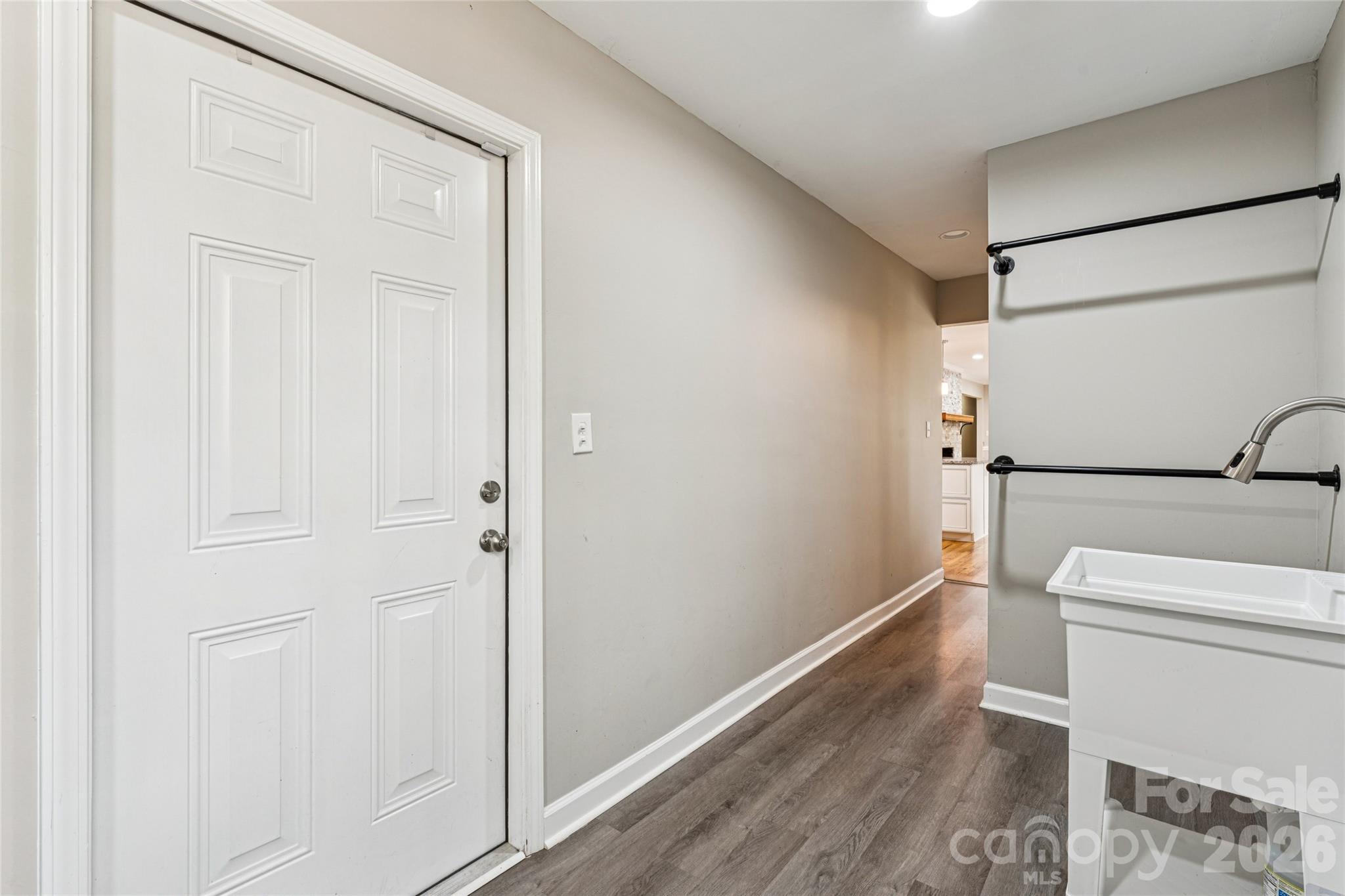 604 Sunnybrook Drive — Monroe