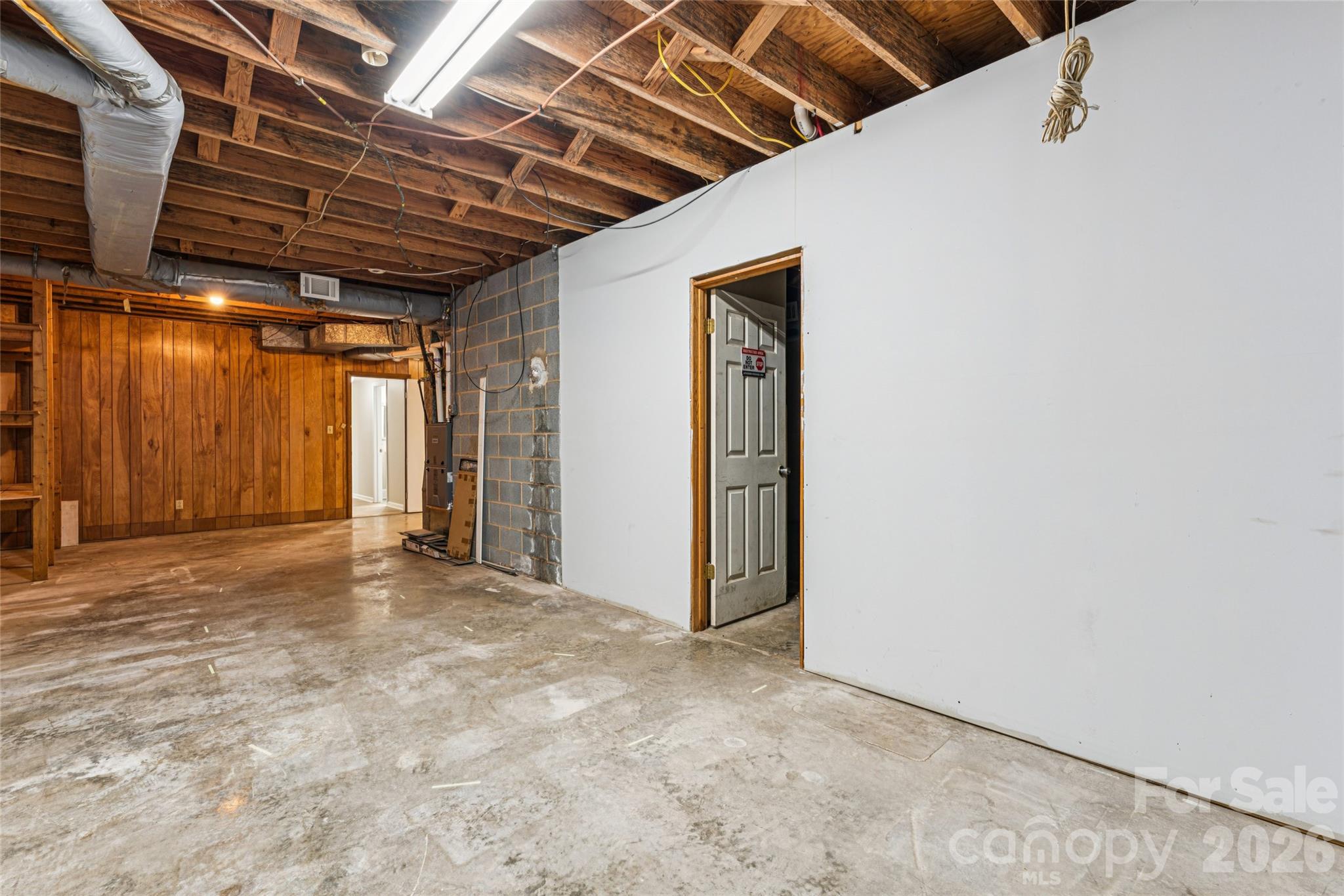 604 Sunnybrook Drive — Monroe