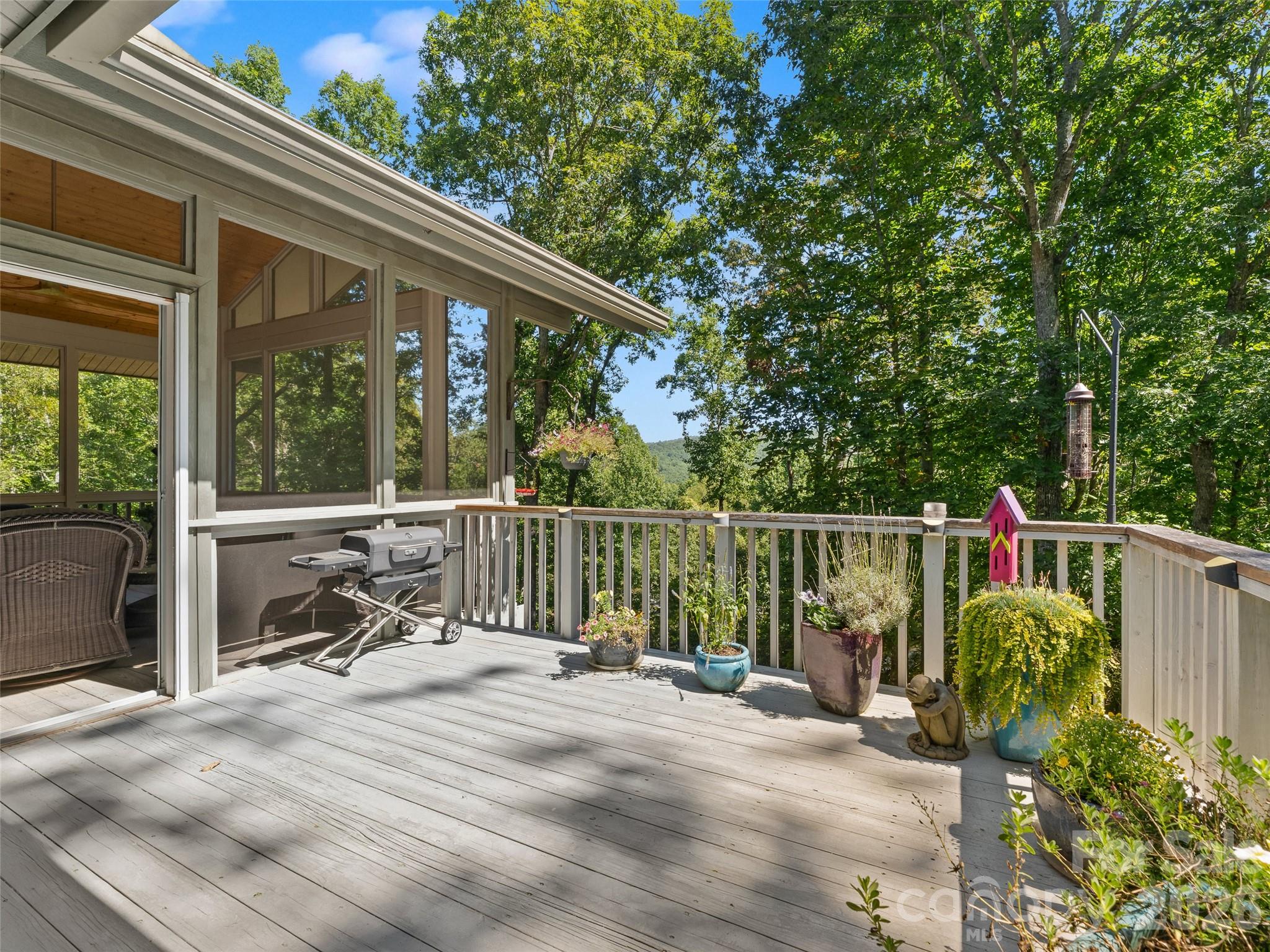 466 Sweetwater Lane — Pisgah Forest