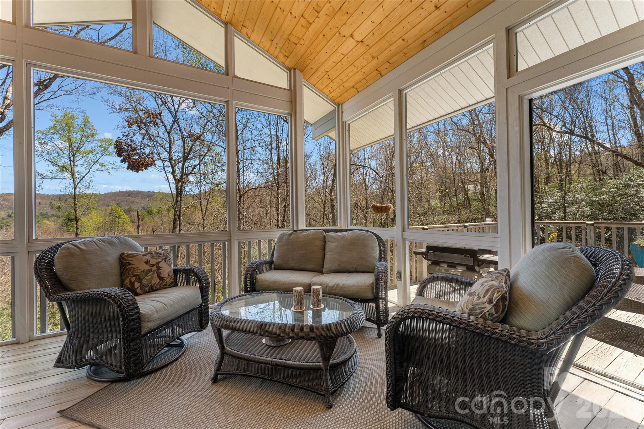 466 Sweetwater Lane — Pisgah Forest