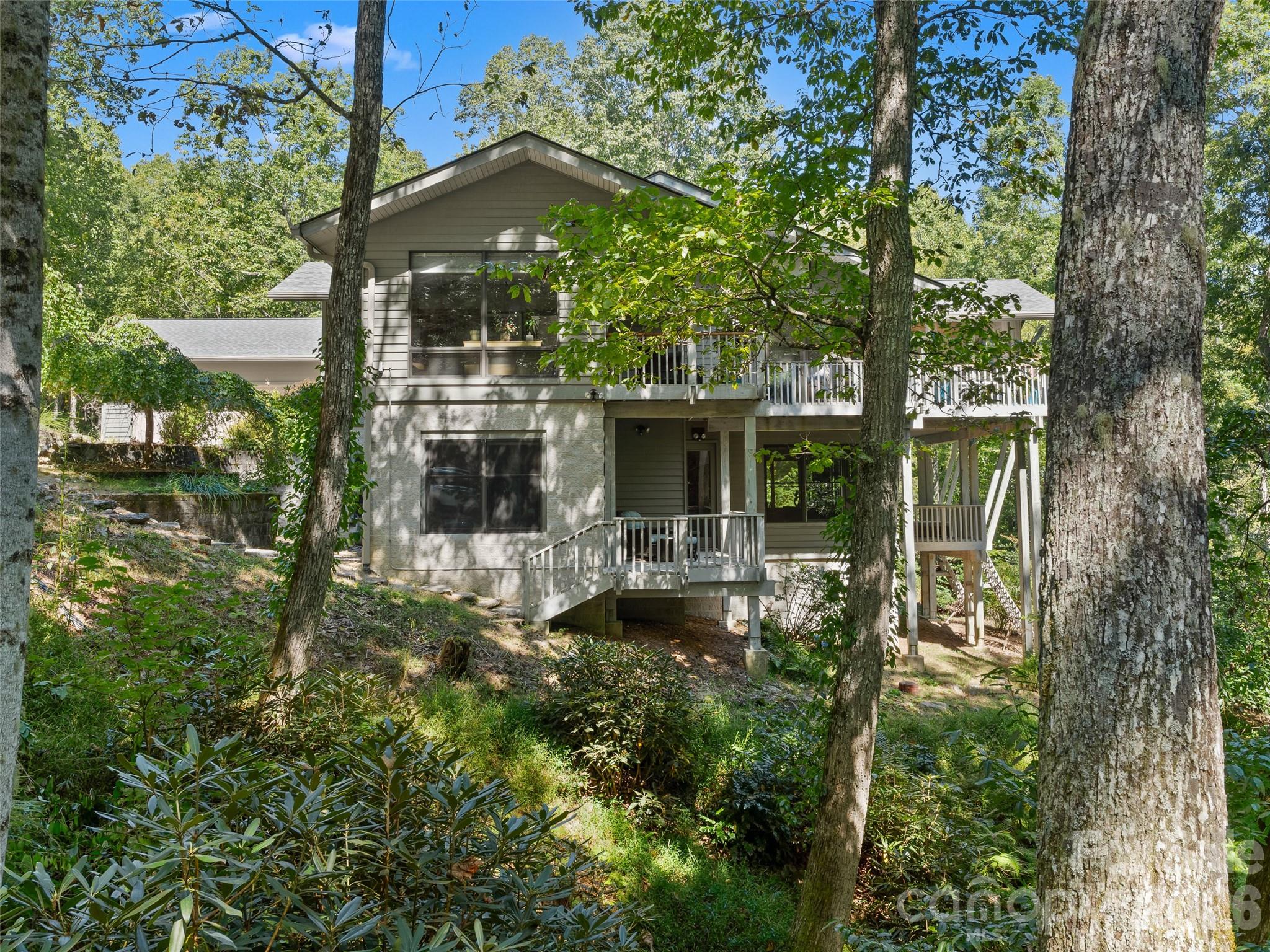 466 Sweetwater Lane — Pisgah Forest