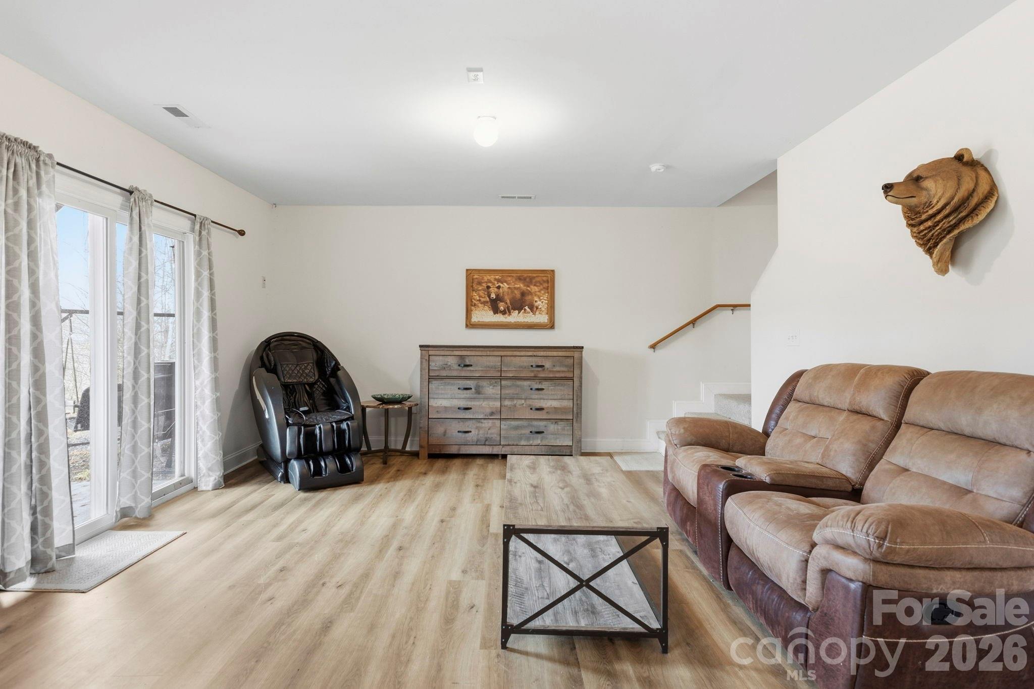 11 Roberts Drive — Swannanoa