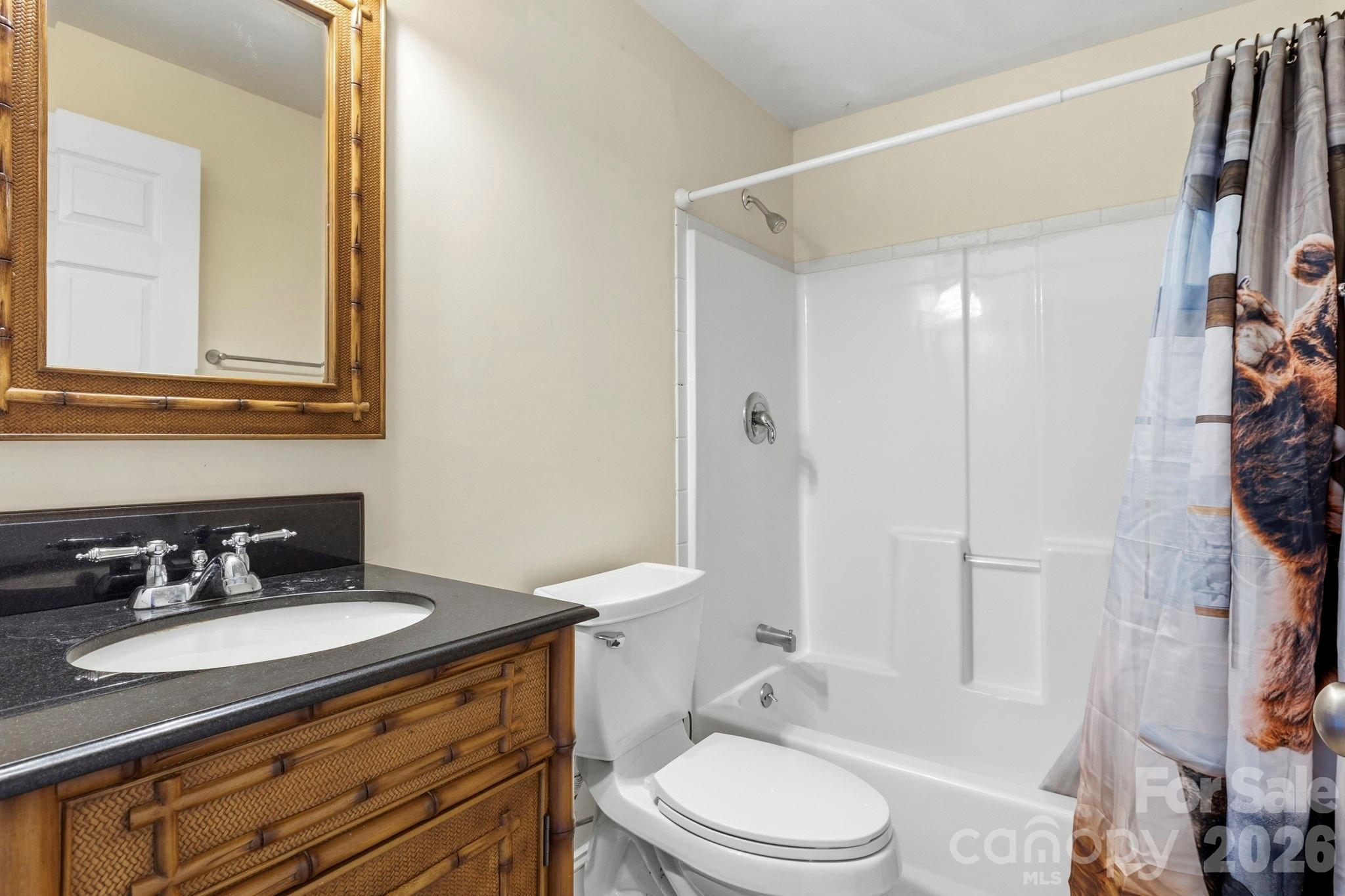 11 Roberts Drive — Swannanoa