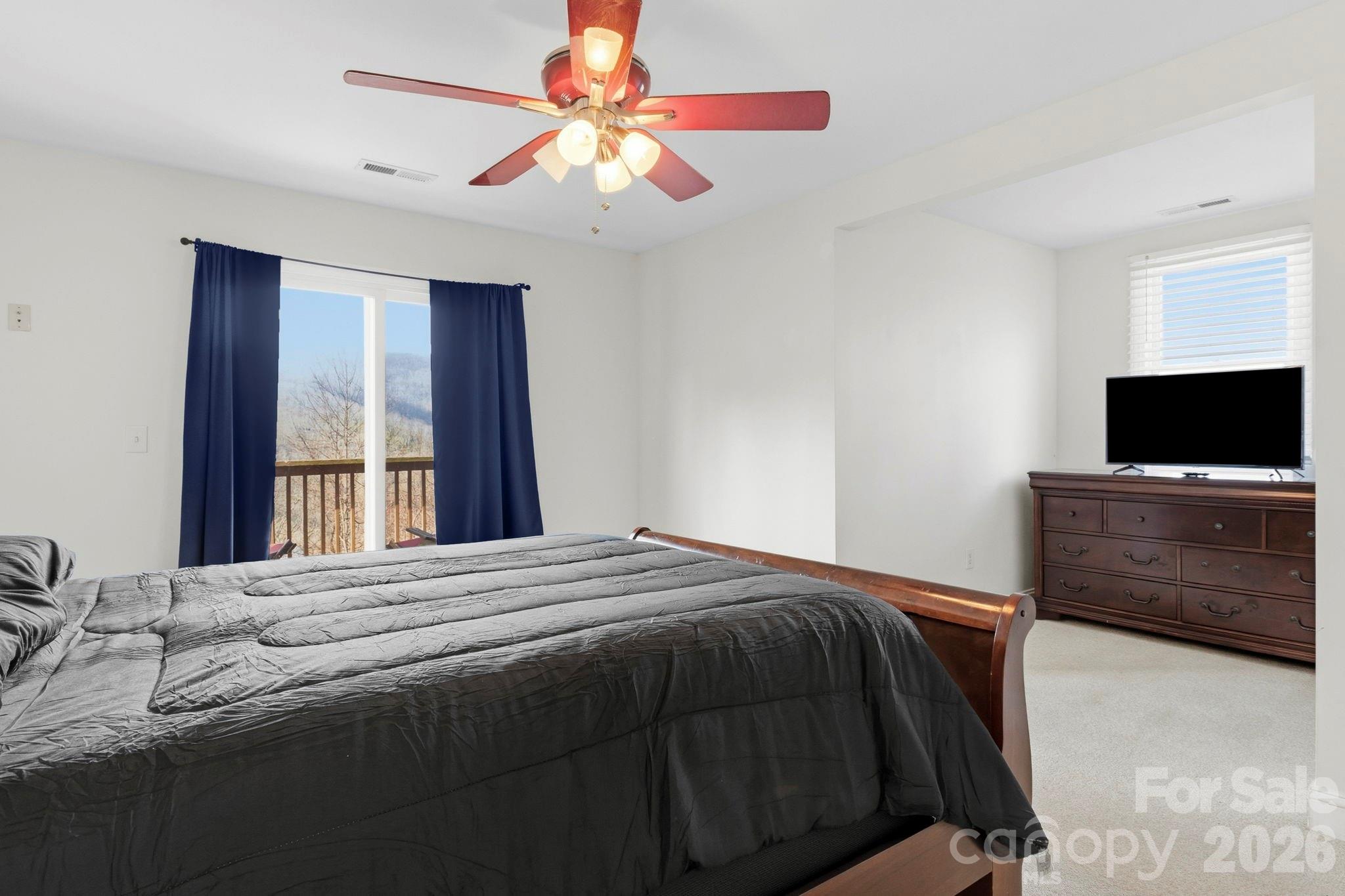 11 Roberts Drive — Swannanoa