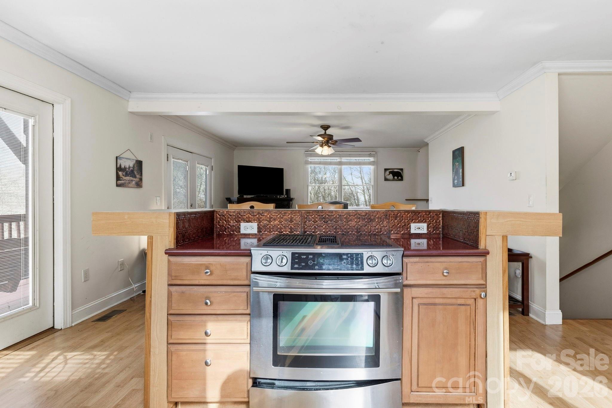 11 Roberts Drive — Swannanoa
