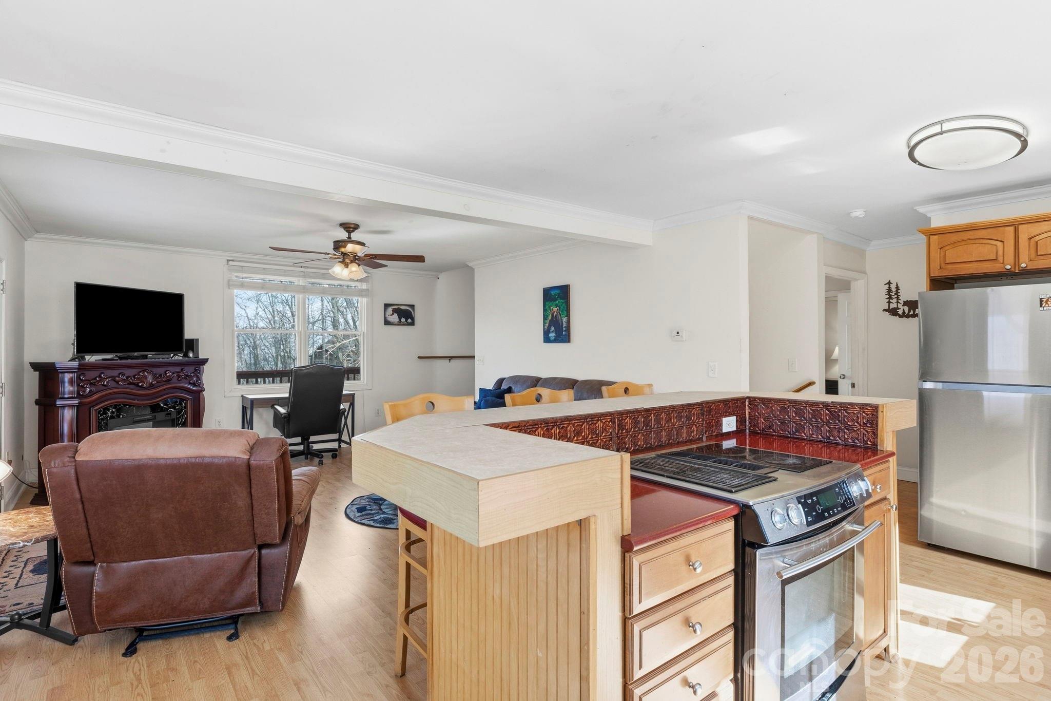 11 Roberts Drive — Swannanoa