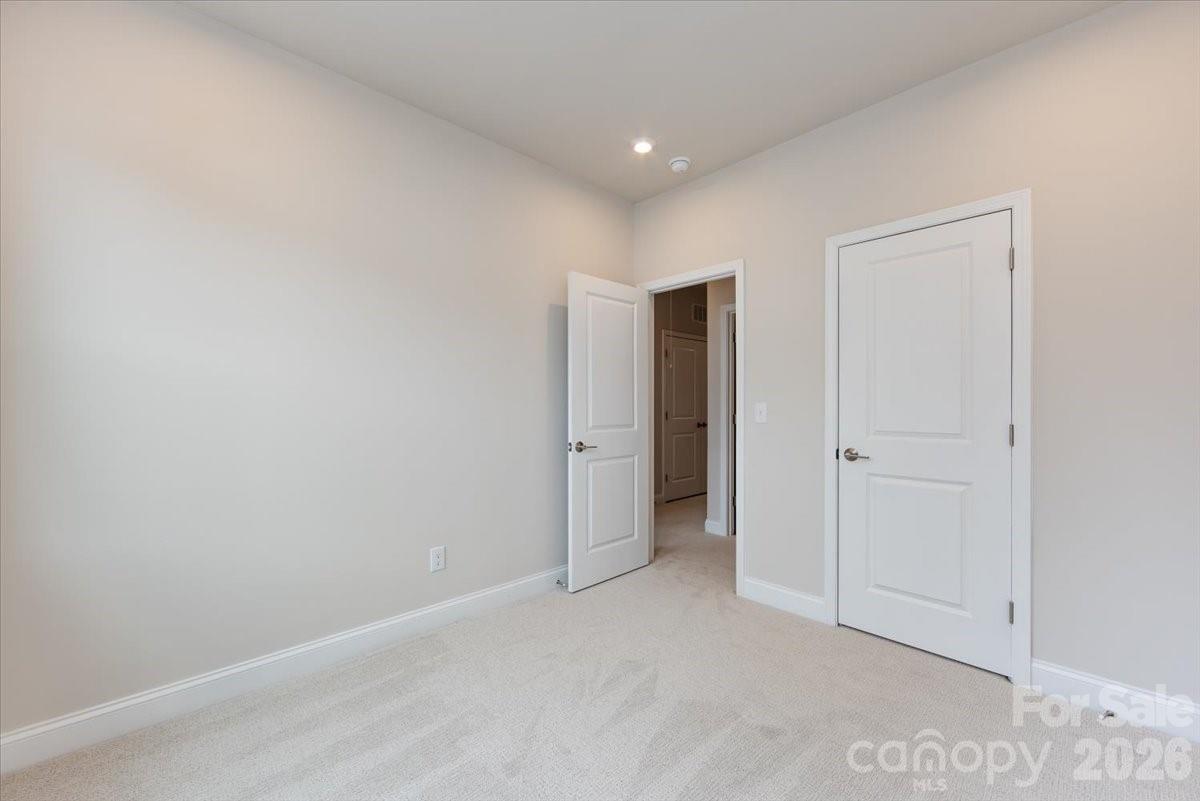 8030 Cedarsmith Court — Charlotte