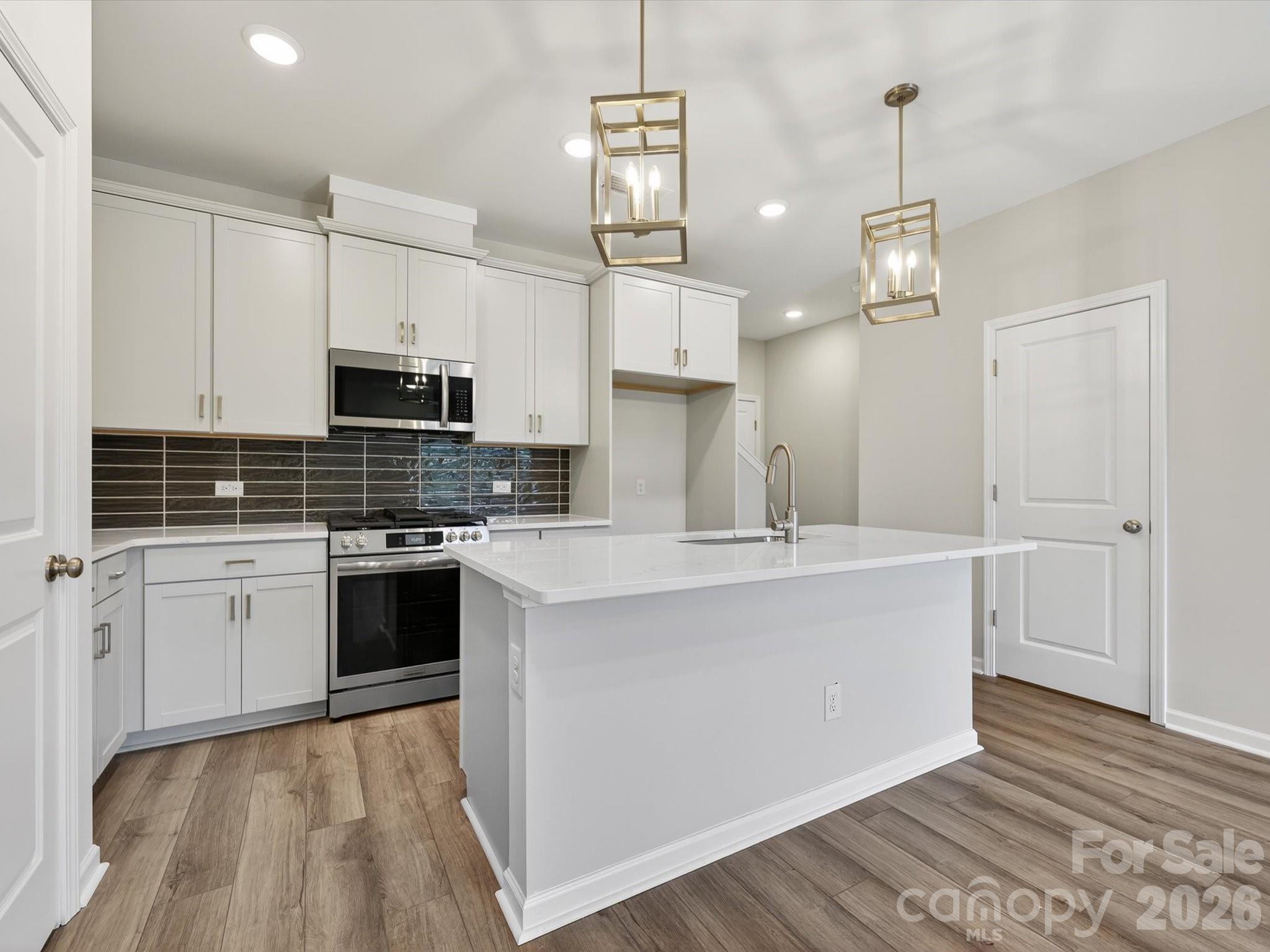 587 Cape Cod Way — Rock Hill