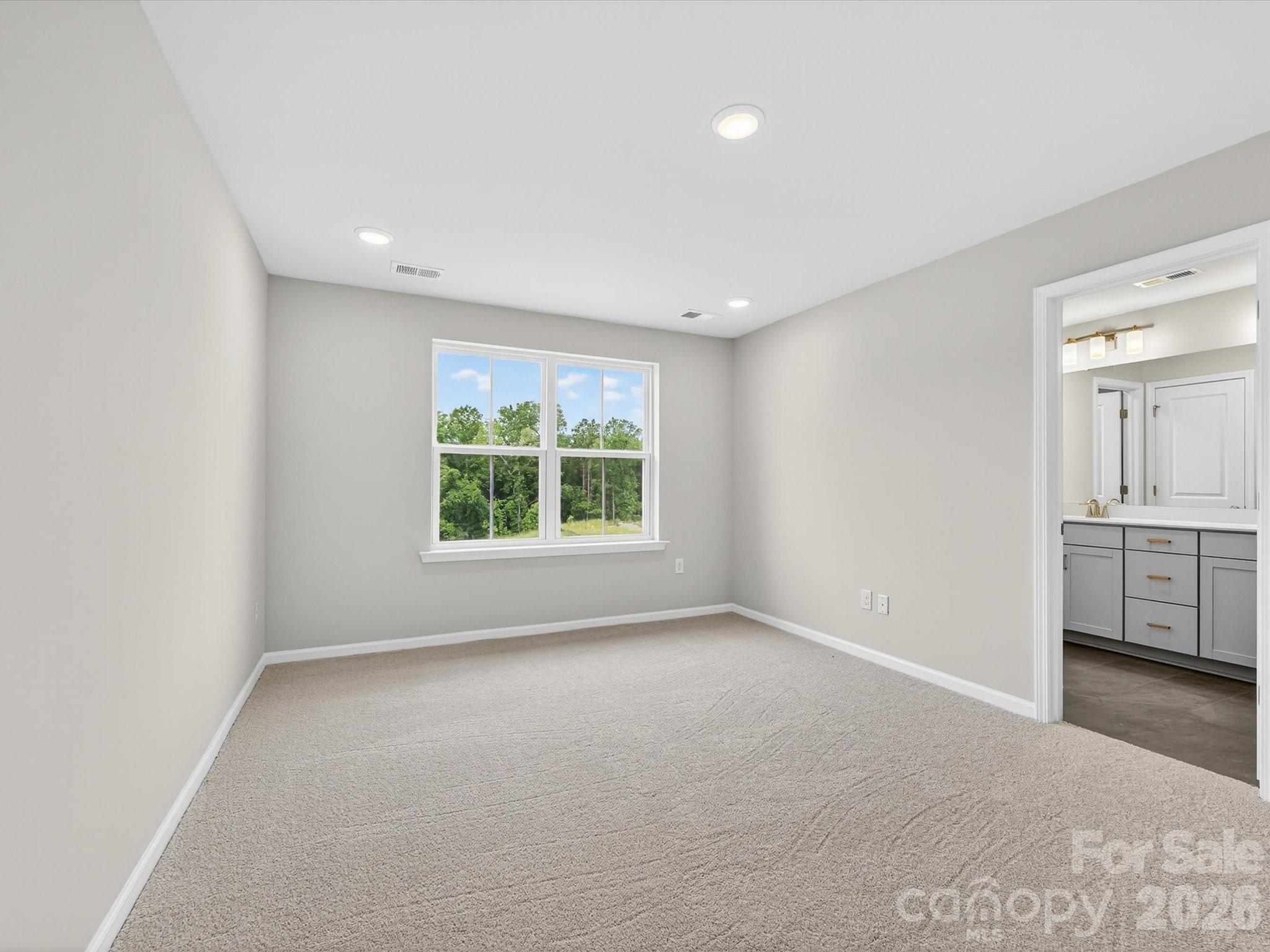 587 Cape Cod Way — Rock Hill