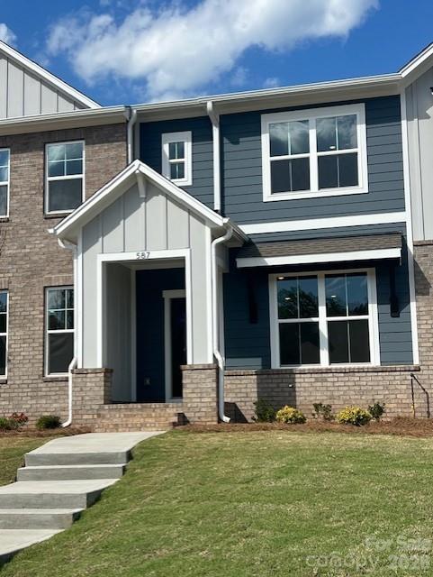 587 Cape Cod Way — Rock Hill
