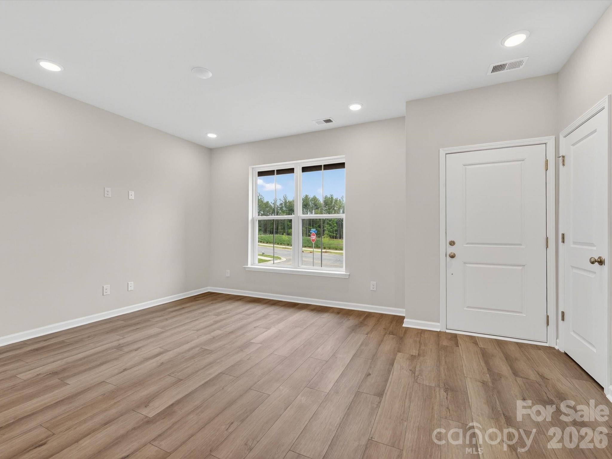 587 Cape Cod Way — Rock Hill