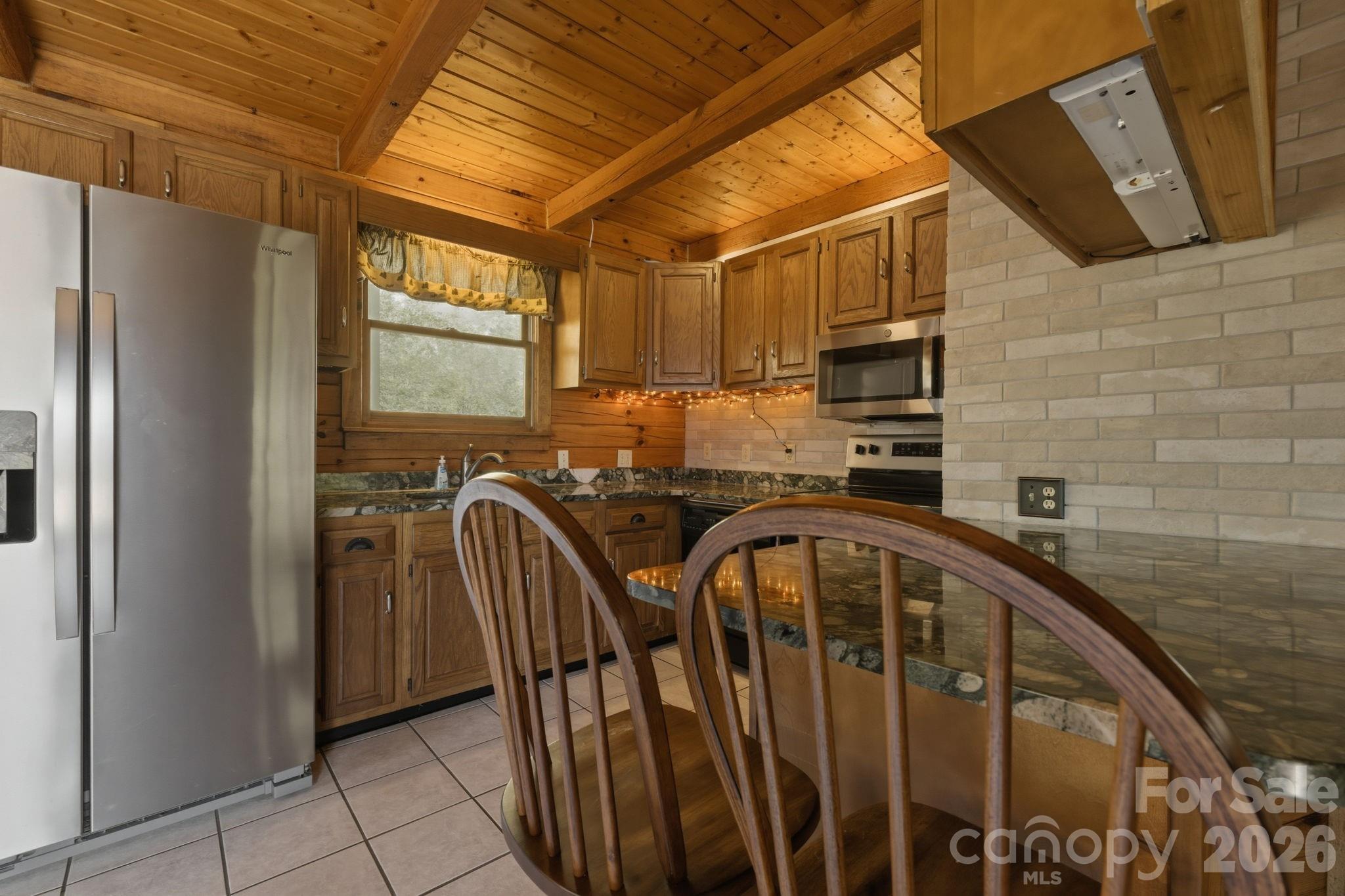 1837 E Alarka Road — Bryson City