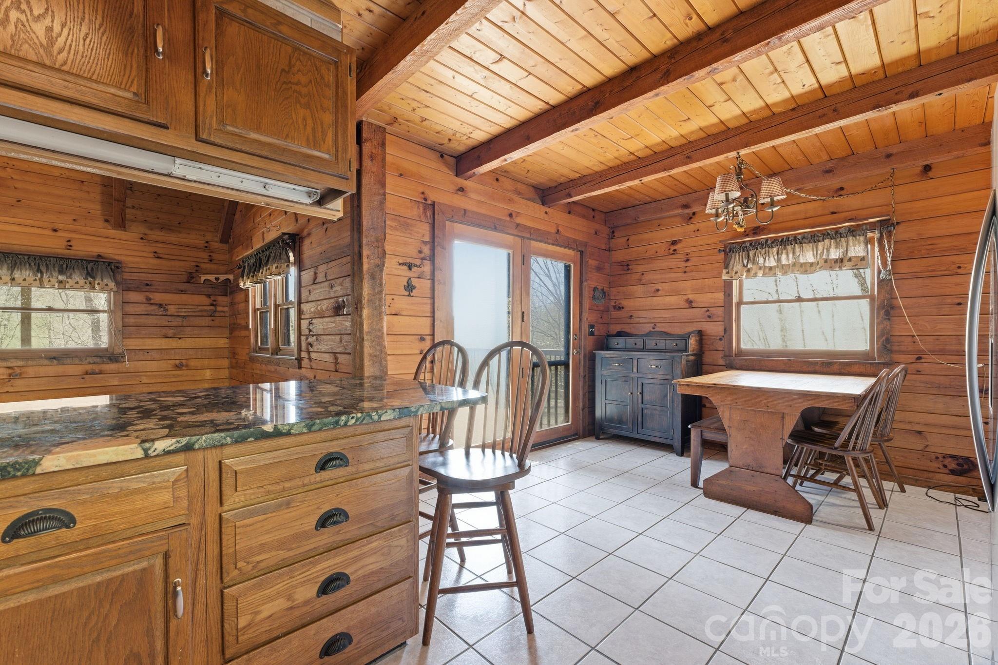 1837 E Alarka Road — Bryson City