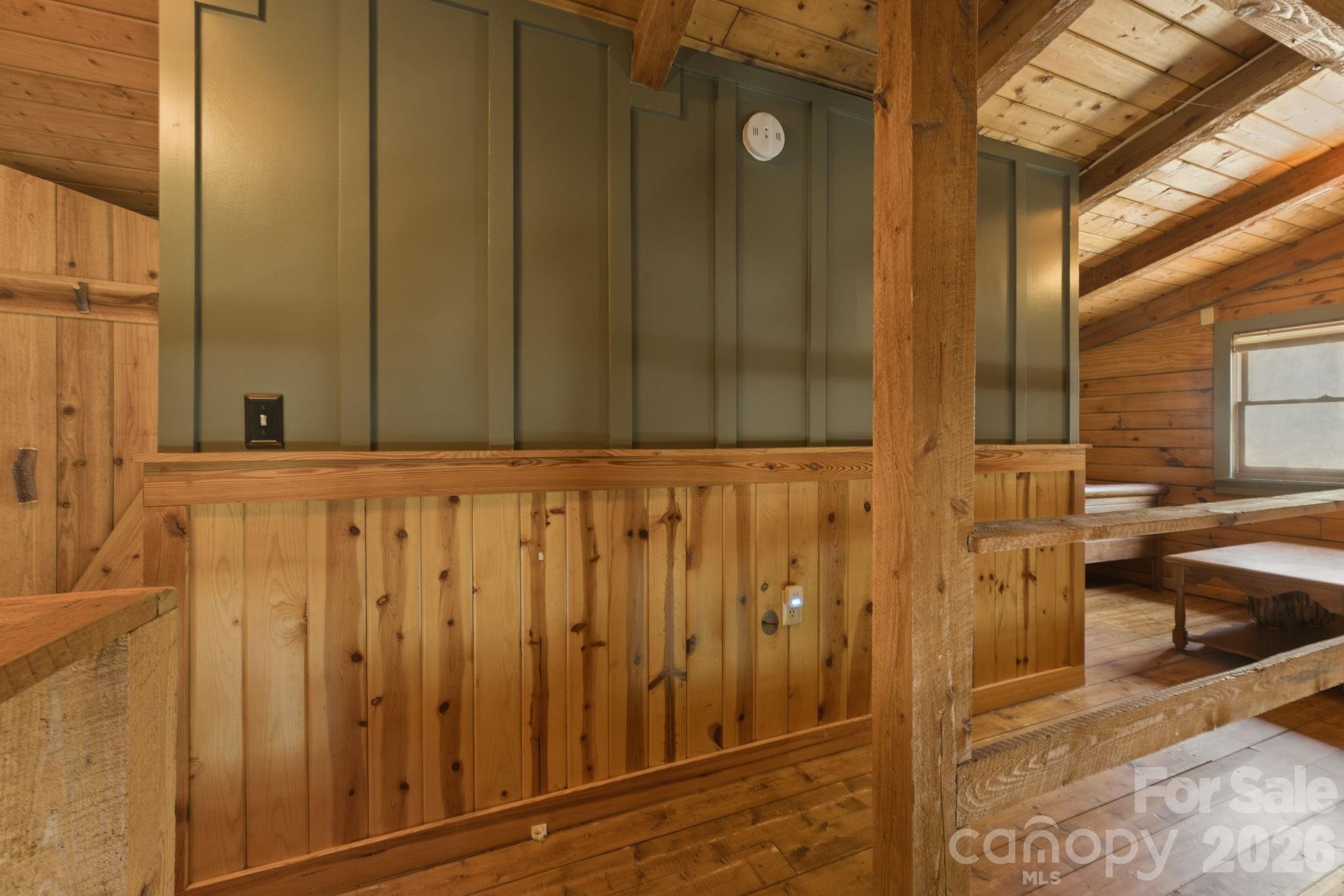 1837 E Alarka Road — Bryson City